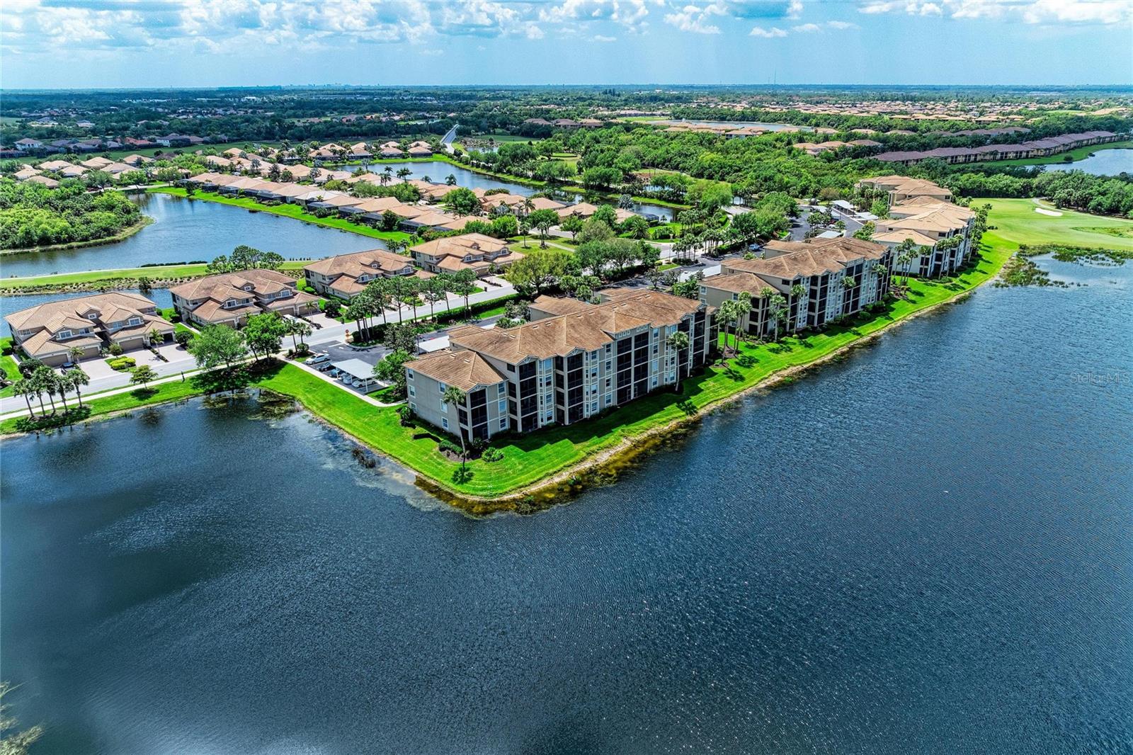 7911 GRAND ESTUARY TRL #201 — photo 39