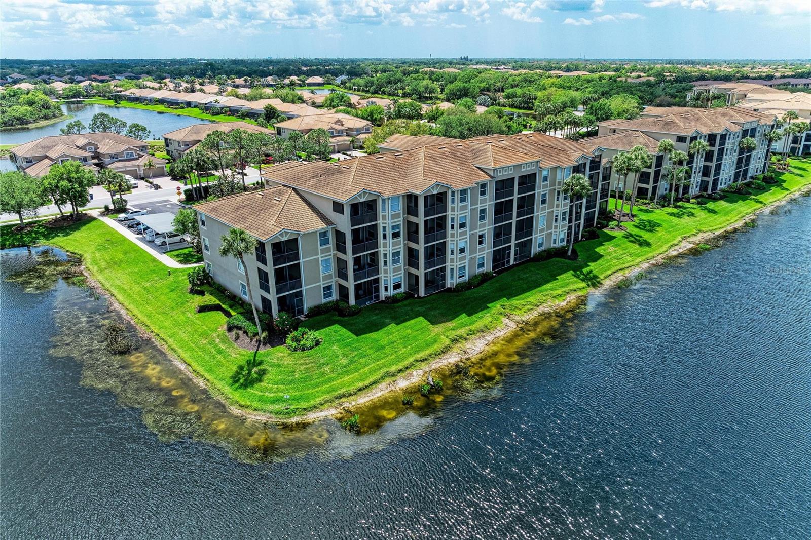 7911 GRAND ESTUARY TRL #201 — photo 40