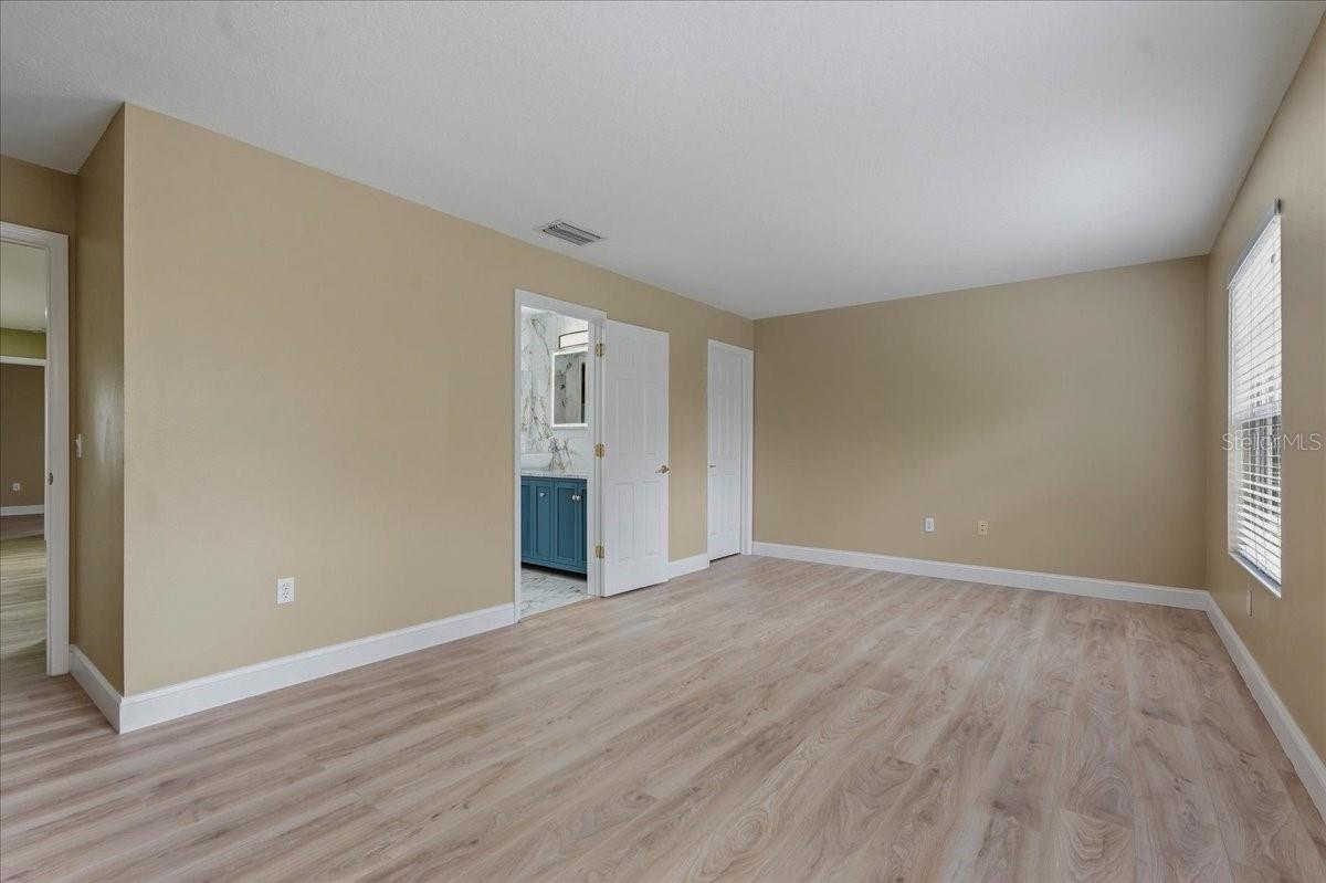 19149 DOVE CREEK DR — photo 41