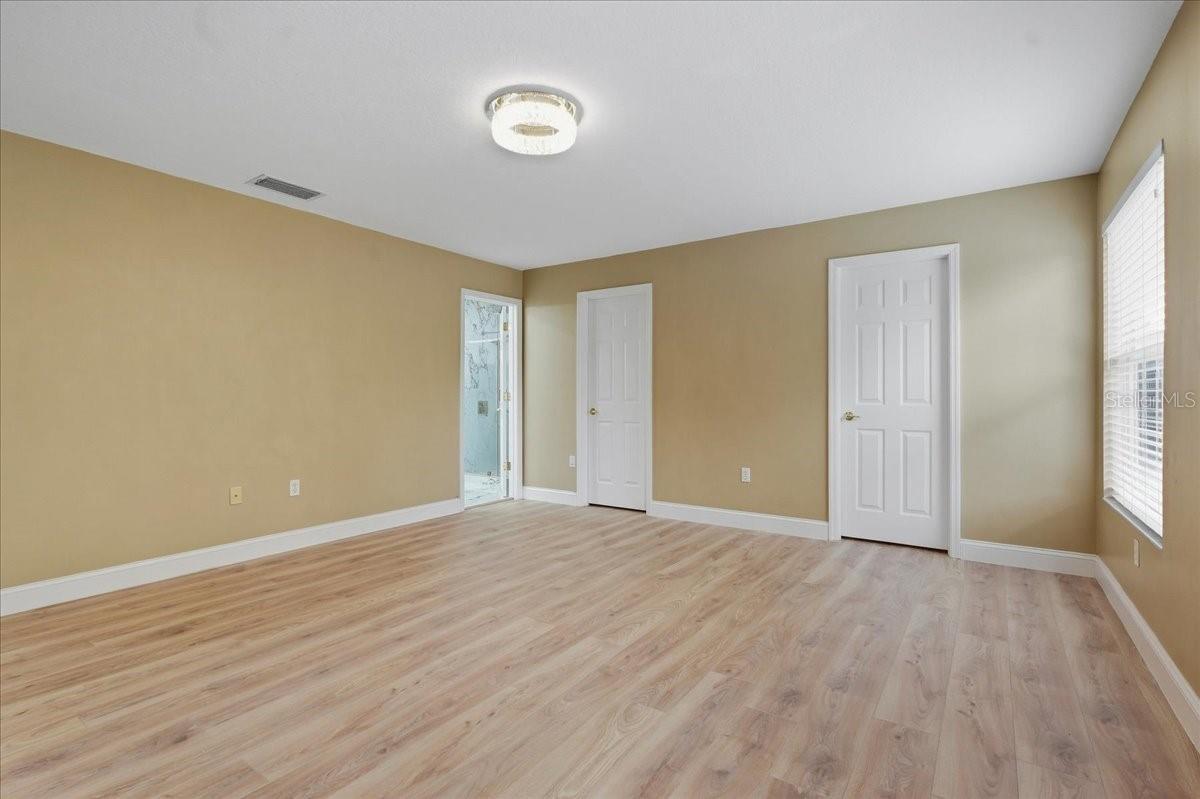 19149 DOVE CREEK DR — photo 32