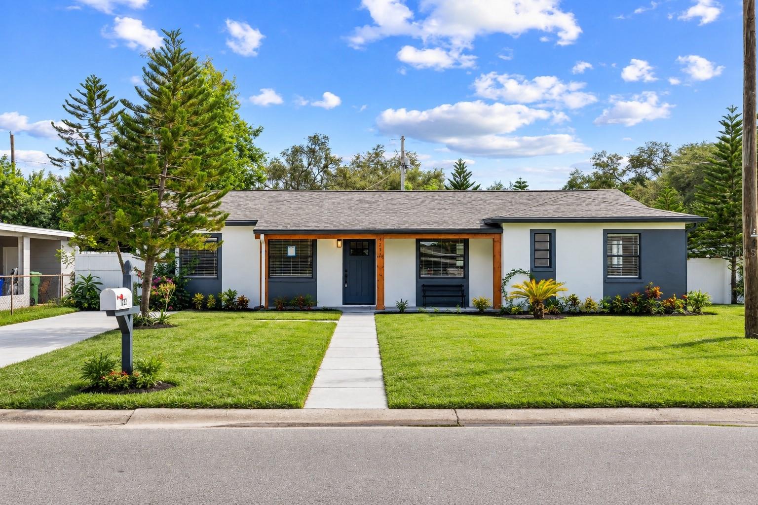 4232 W BAY VIEW AVE — photo 3