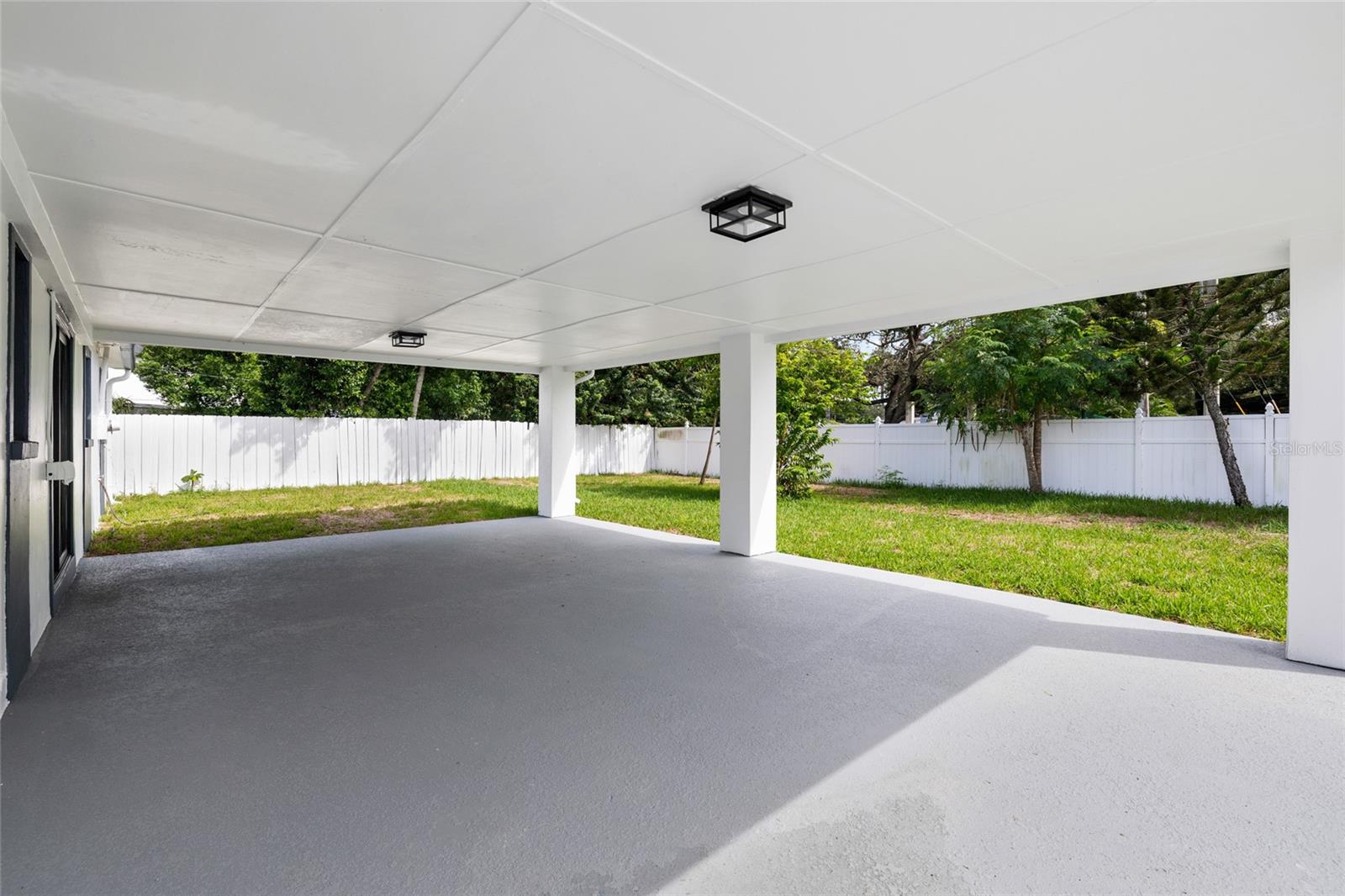 4232 W BAY VIEW AVE — photo 36