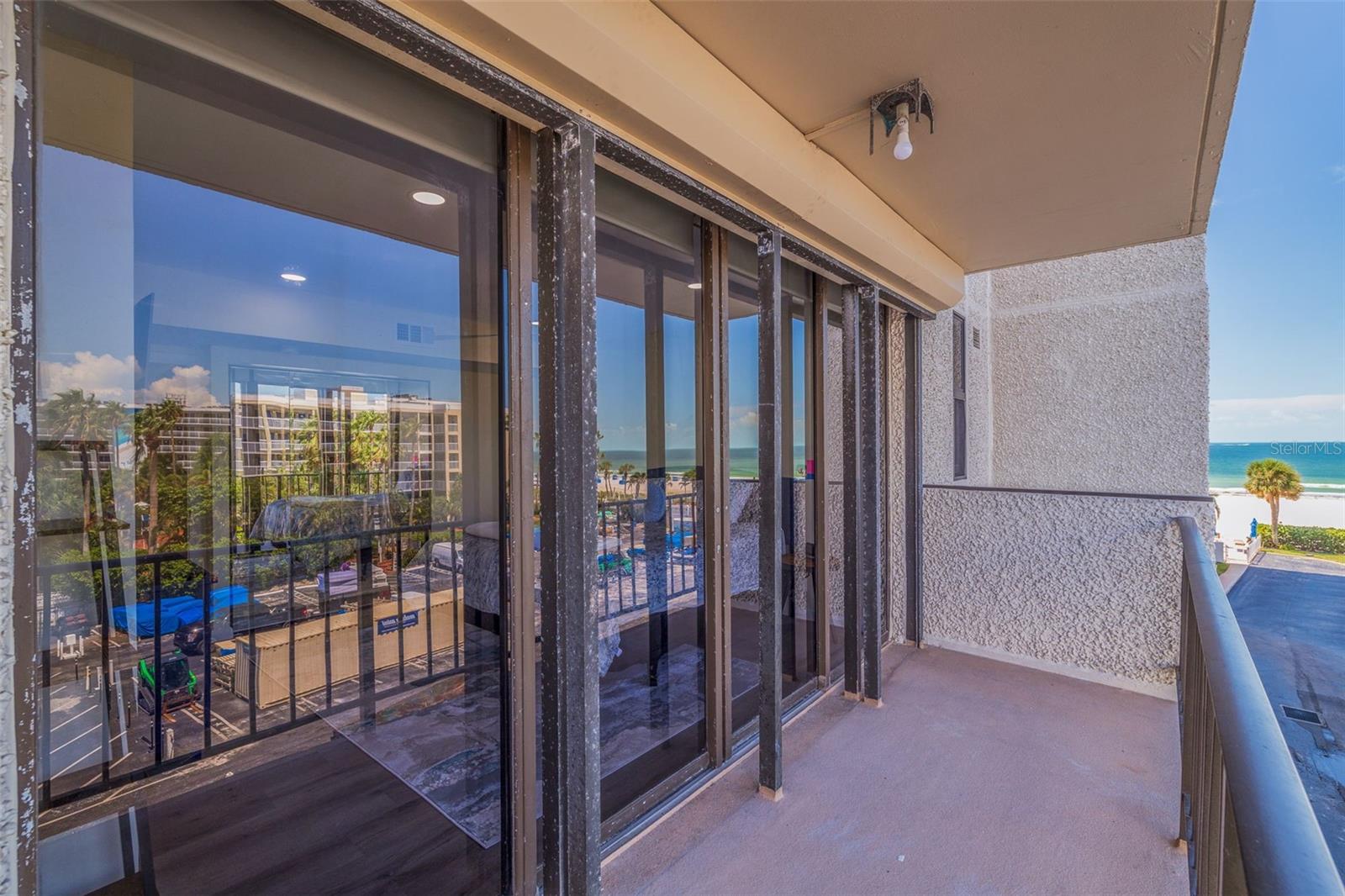 5396 GULF BLVD #407 — photo 32