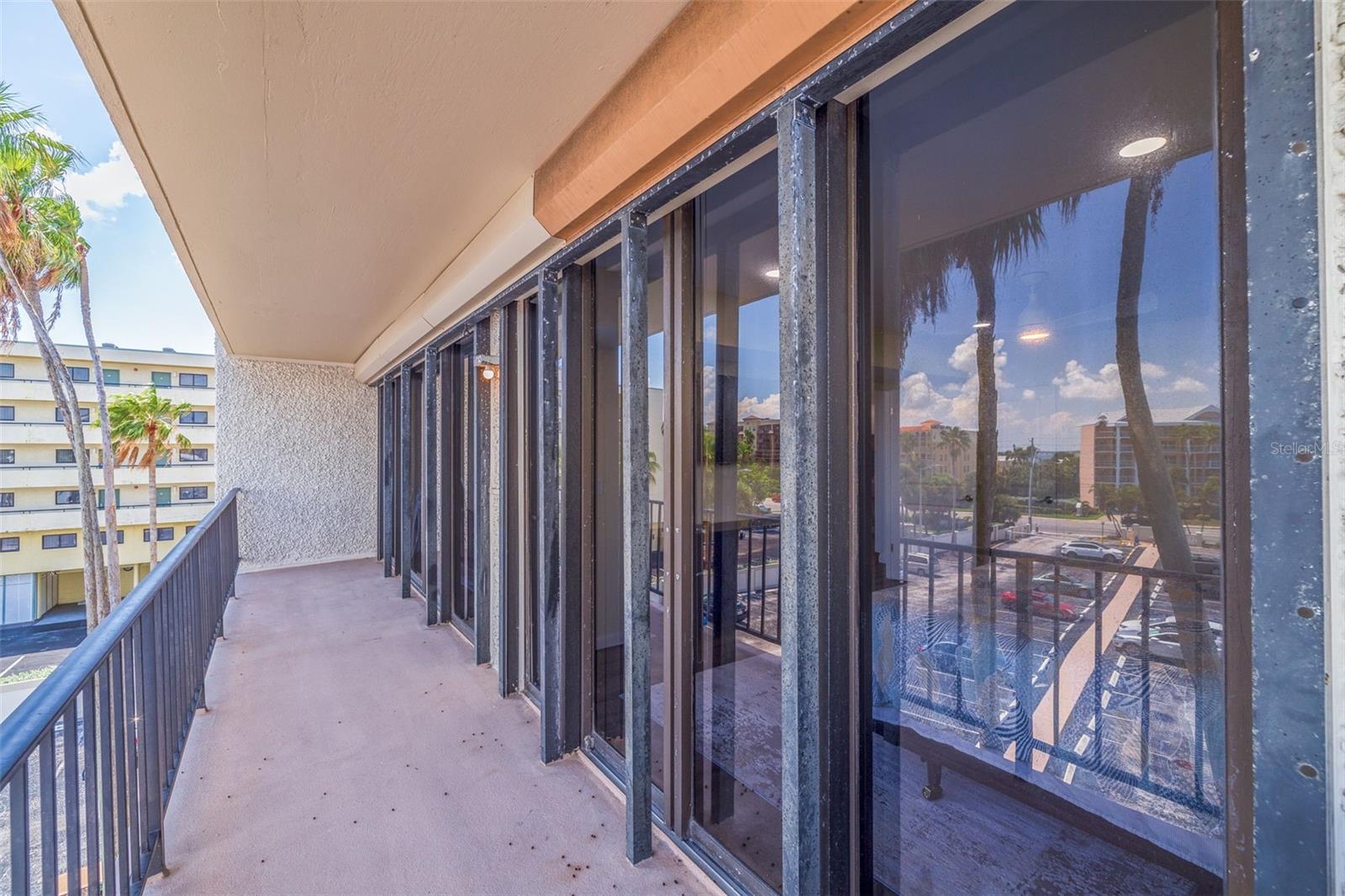 5396 GULF BLVD #407 — photo 31