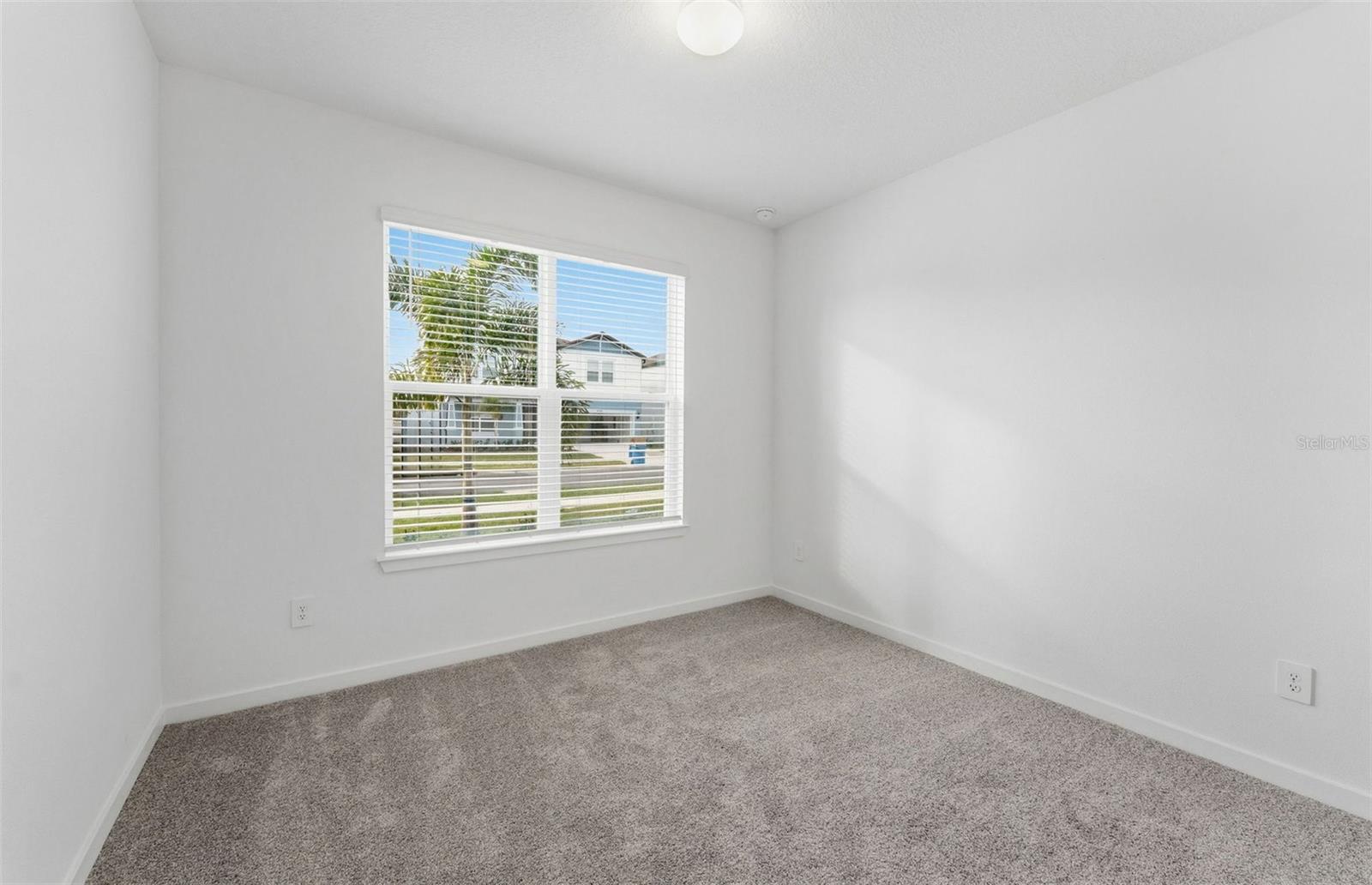11133 SYCAMORE GLEN LOOP — photo 17
