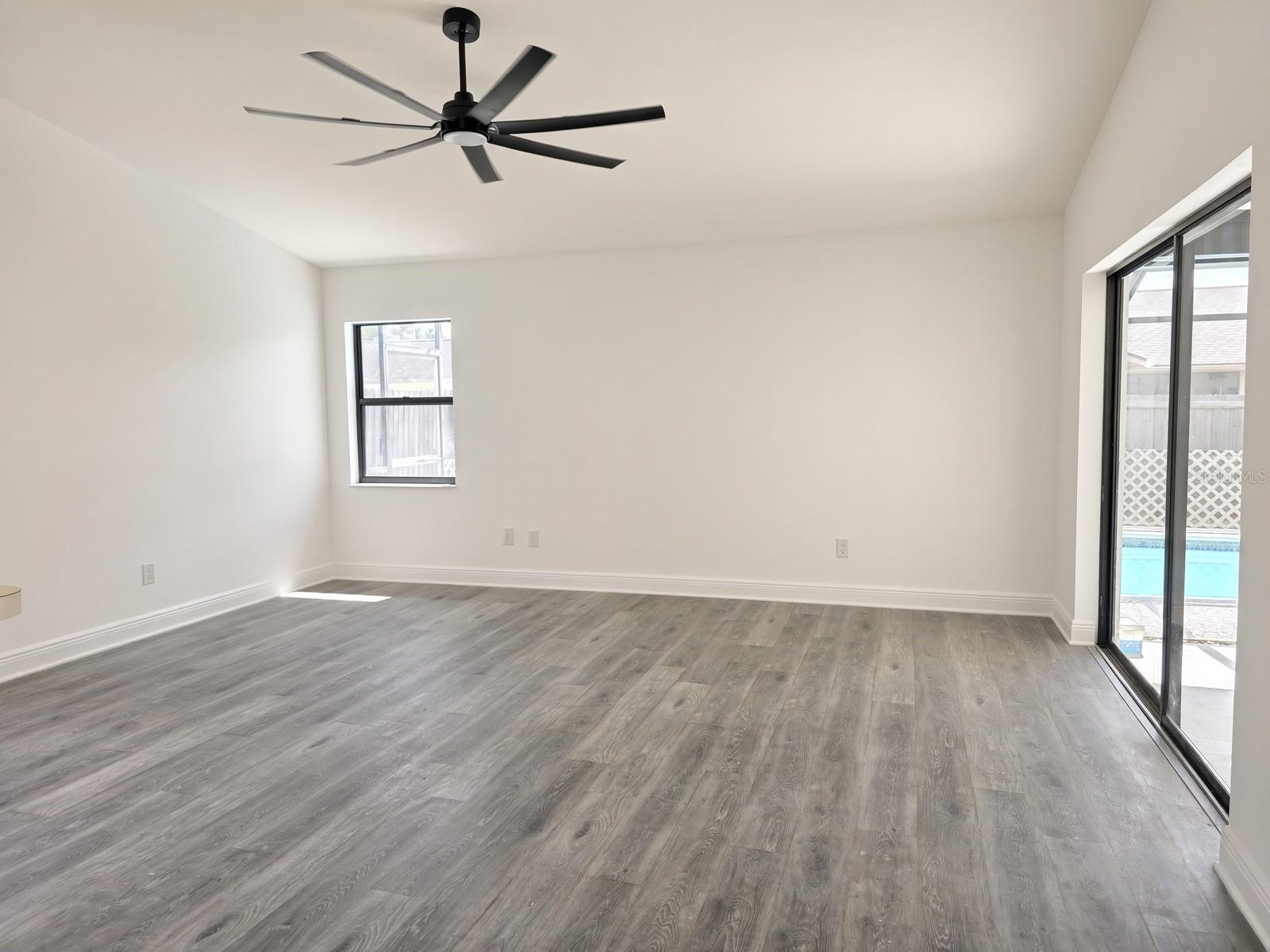 516 RAPID FALLS DR — photo 13