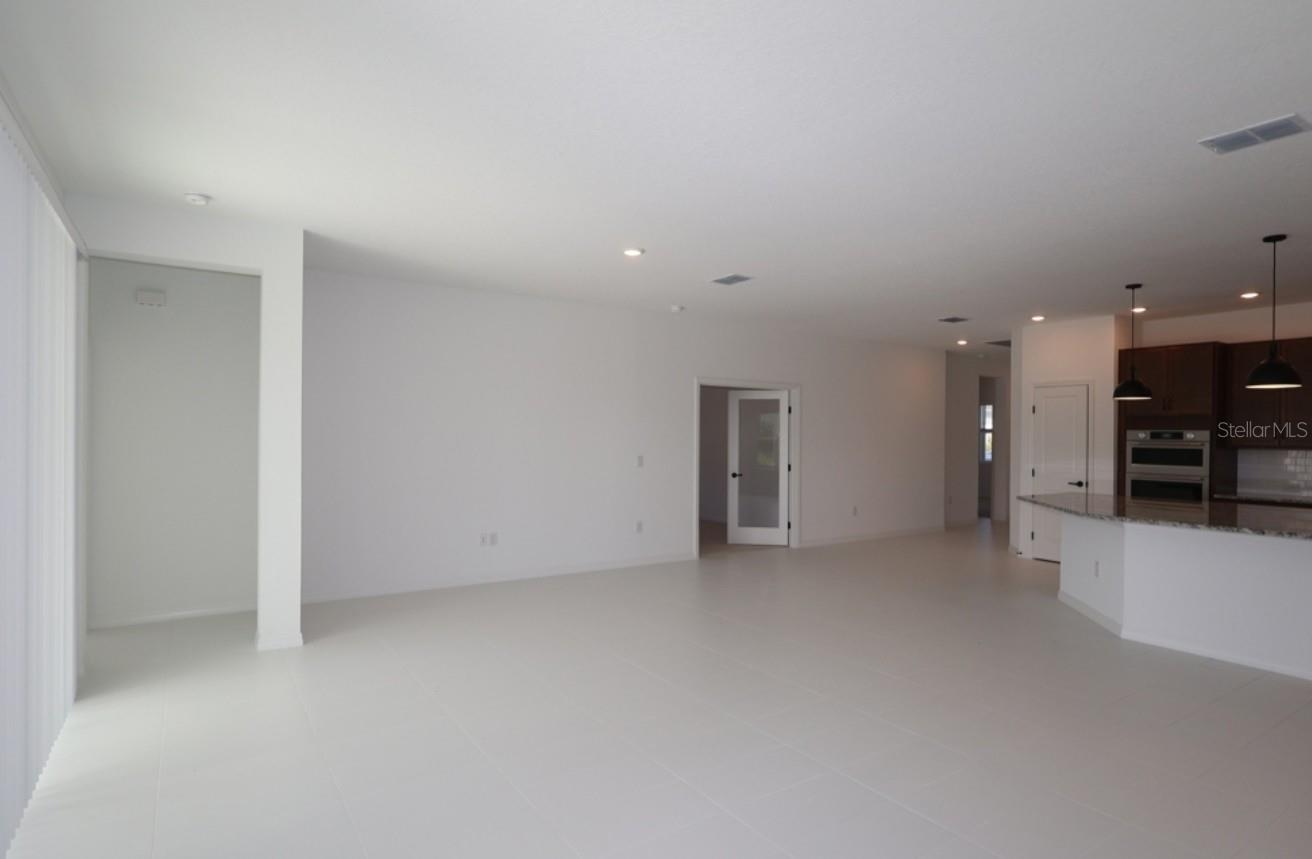 5049 SEA BRANCH AVE — photo 8