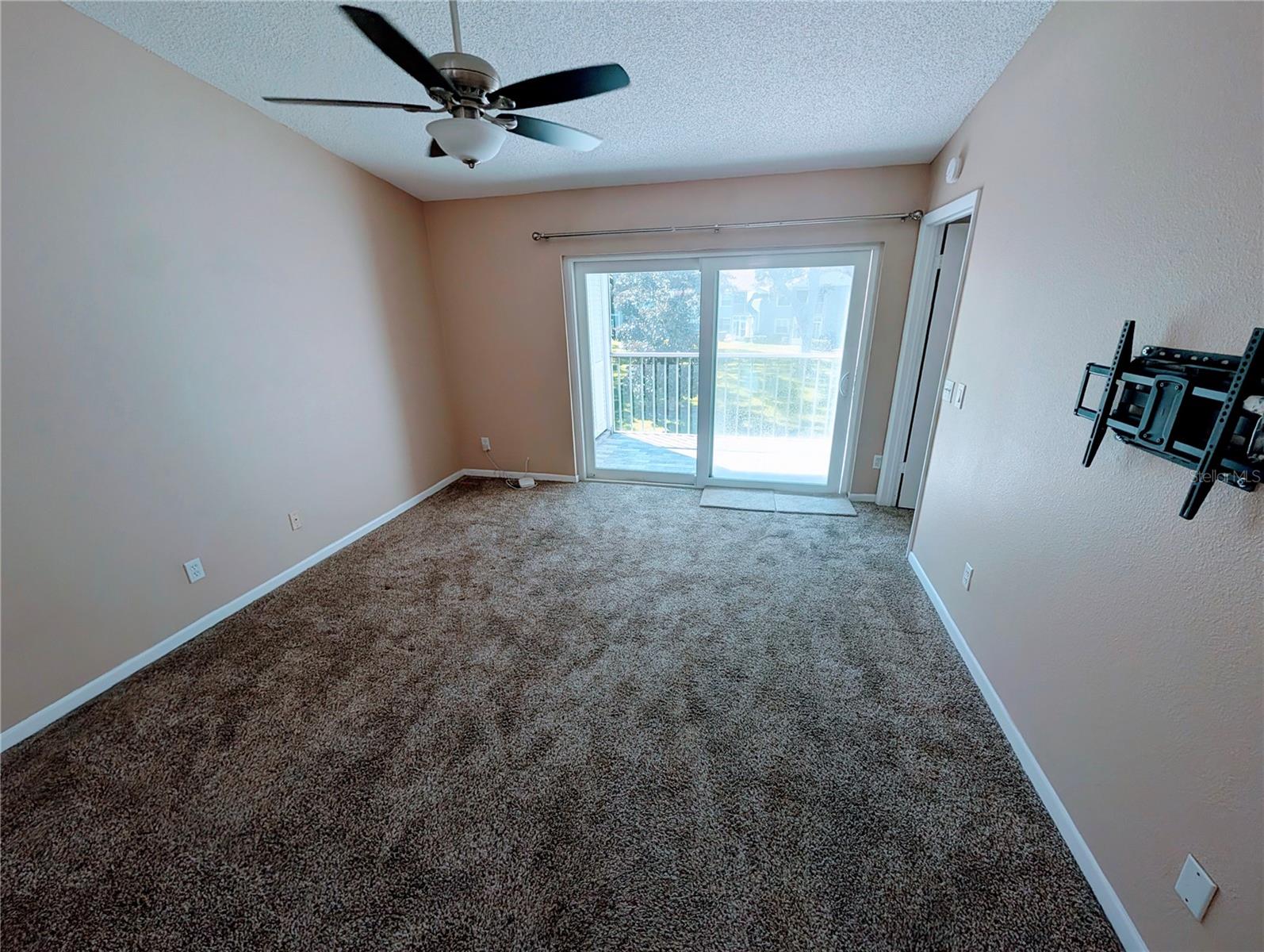 1435 MILLSTREAM LN #204 — photo 26