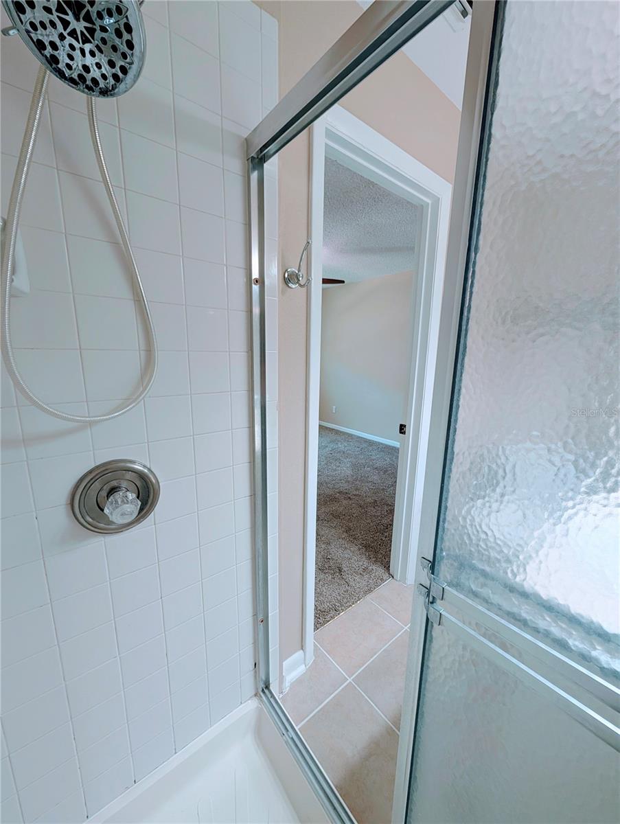1435 MILLSTREAM LN #204 — photo 33