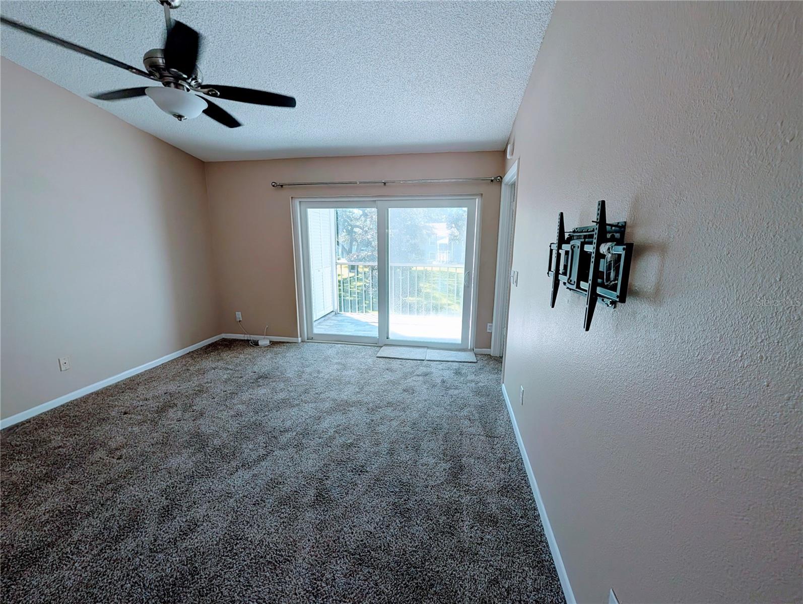 1435 MILLSTREAM LN #204 — photo 27