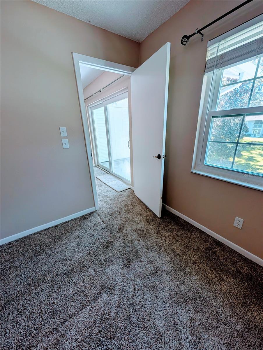 1435 MILLSTREAM LN #204 — photo 28