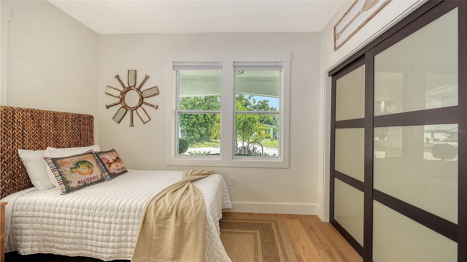2546 LOMA LINDA ST — photo 23