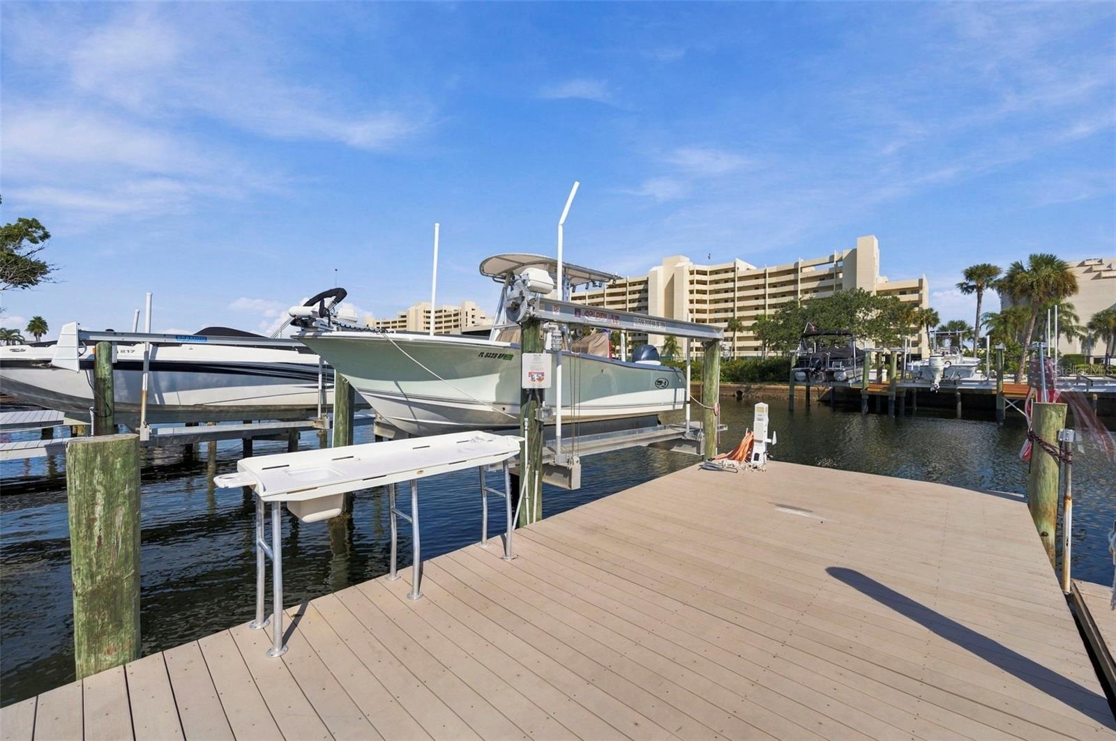 6027 BEVERLY DR — photo 47