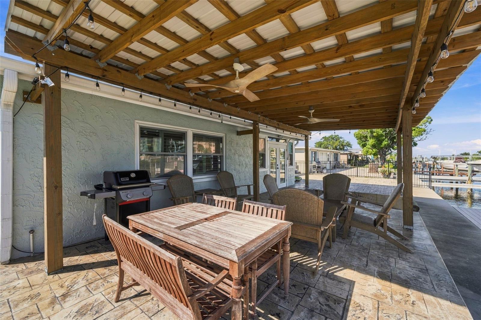 6027 BEVERLY DR — photo 41