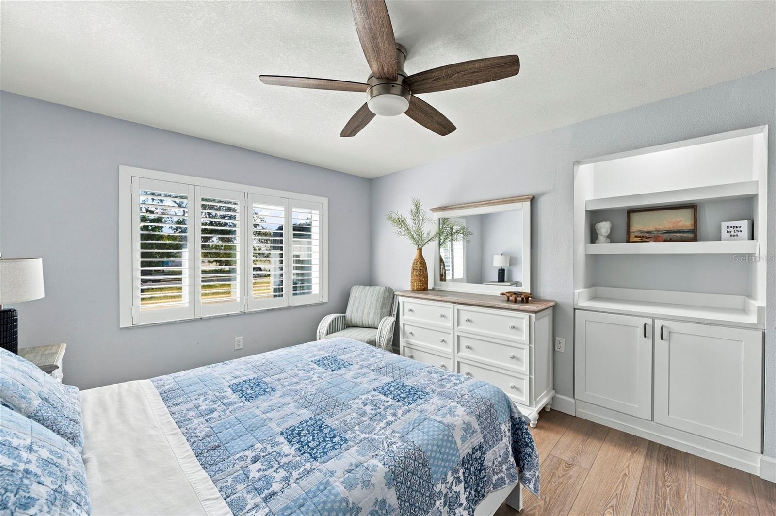 6027 BEVERLY DR — photo 30