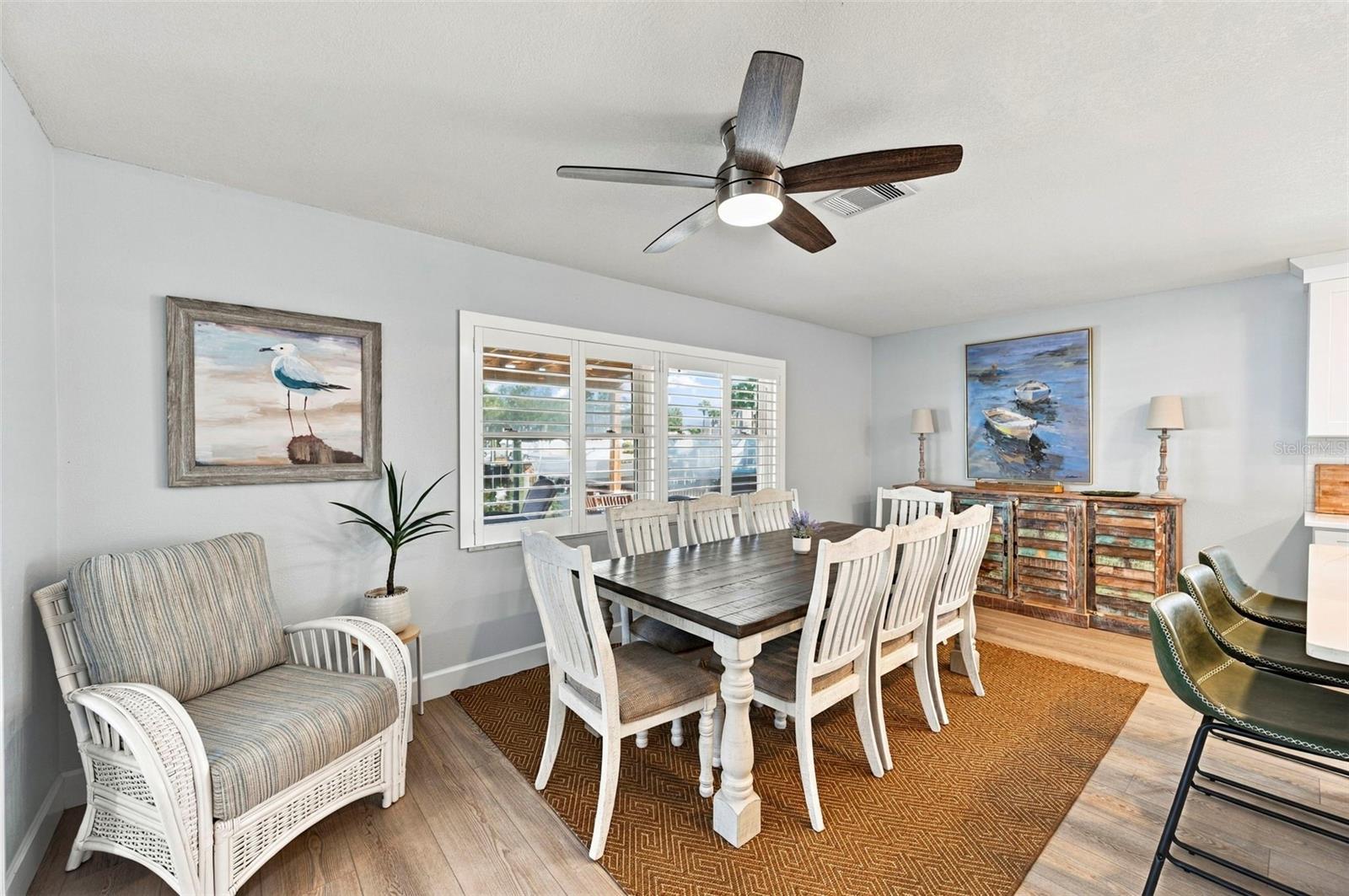 6027 BEVERLY DR — photo 17