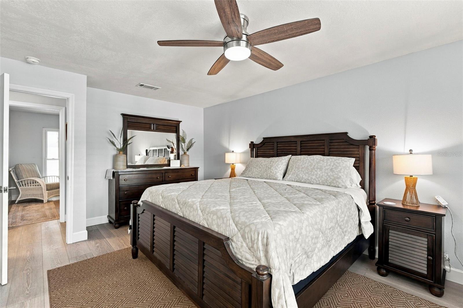 6027 BEVERLY DR — photo 19