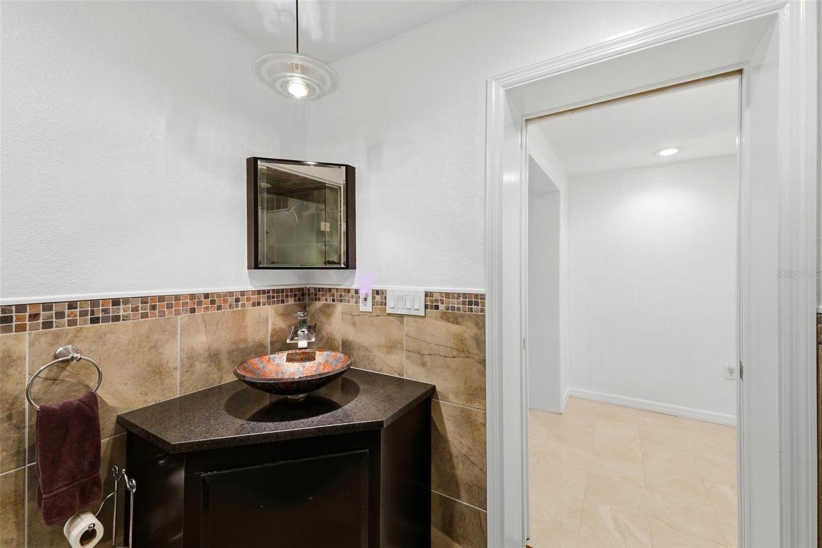 2429 WHIPPOORWILL CIR — photo 29