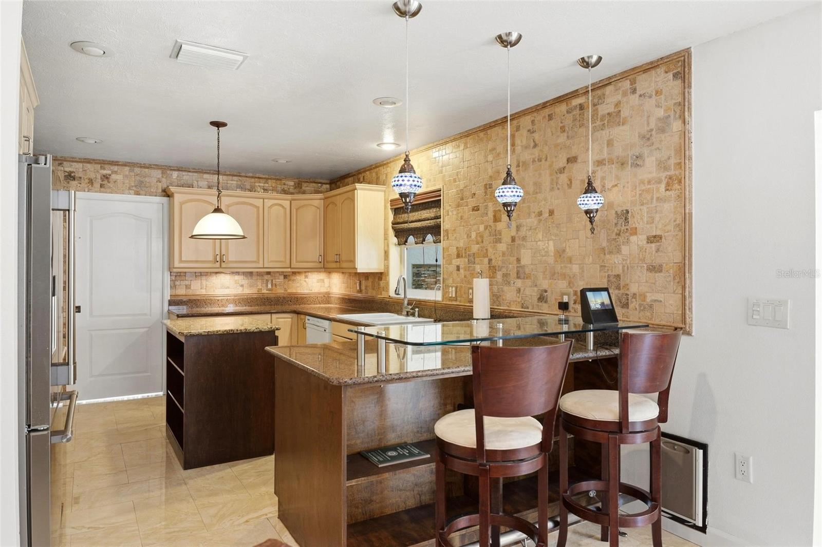 2429 WHIPPOORWILL CIR — photo 18