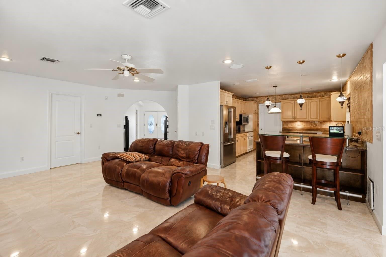 2429 WHIPPOORWILL CIR — photo 16