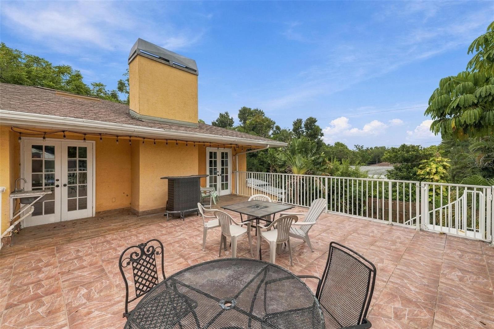 2429 WHIPPOORWILL CIR — photo 48