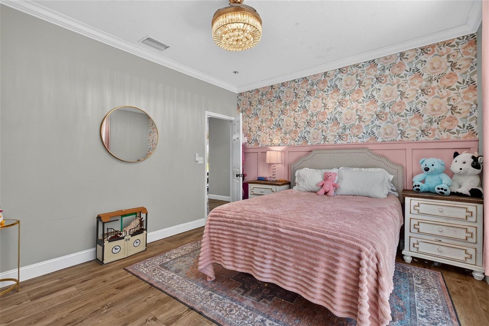 15818 MAHONEY DR — photo 22