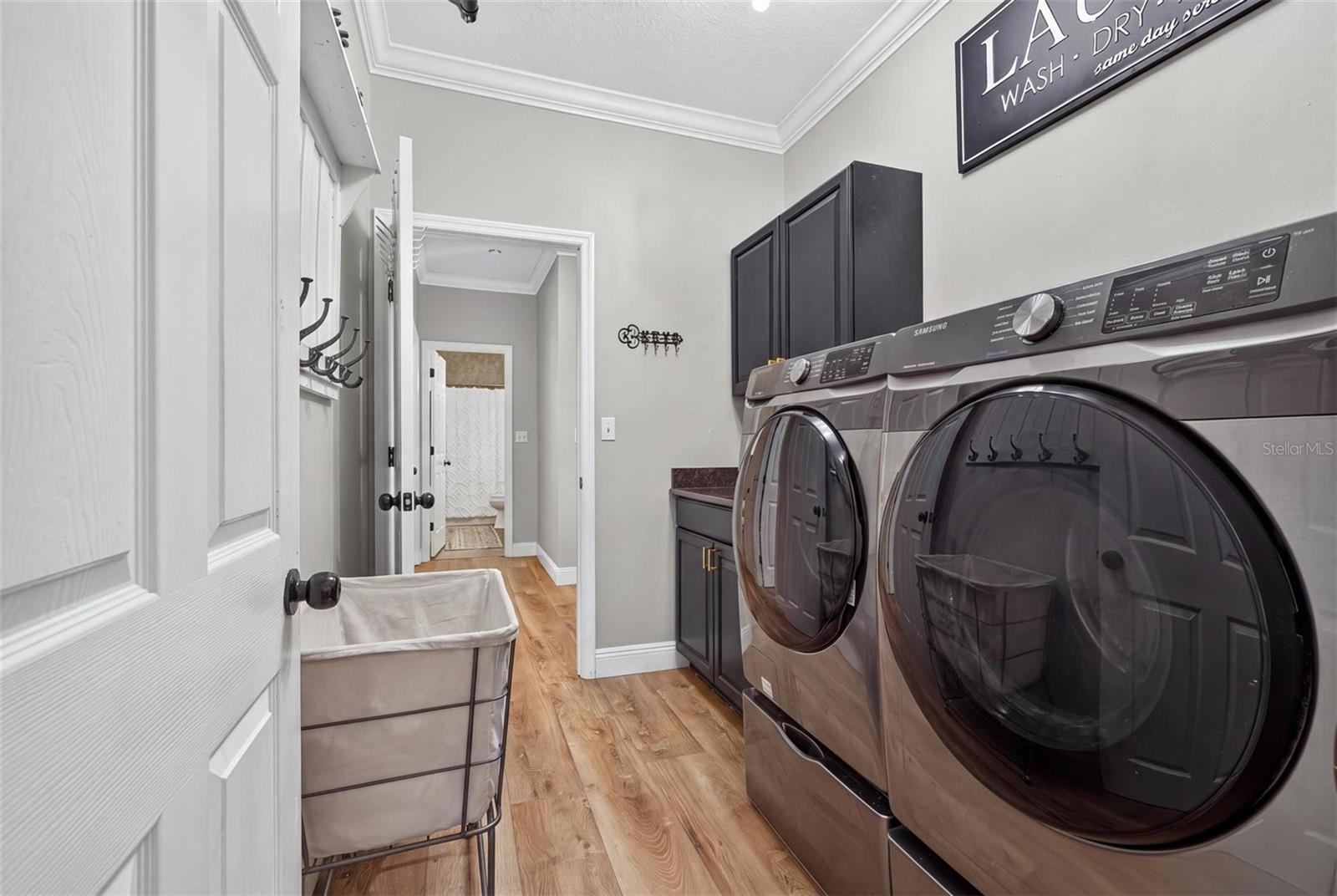 15818 MAHONEY DR — photo 27