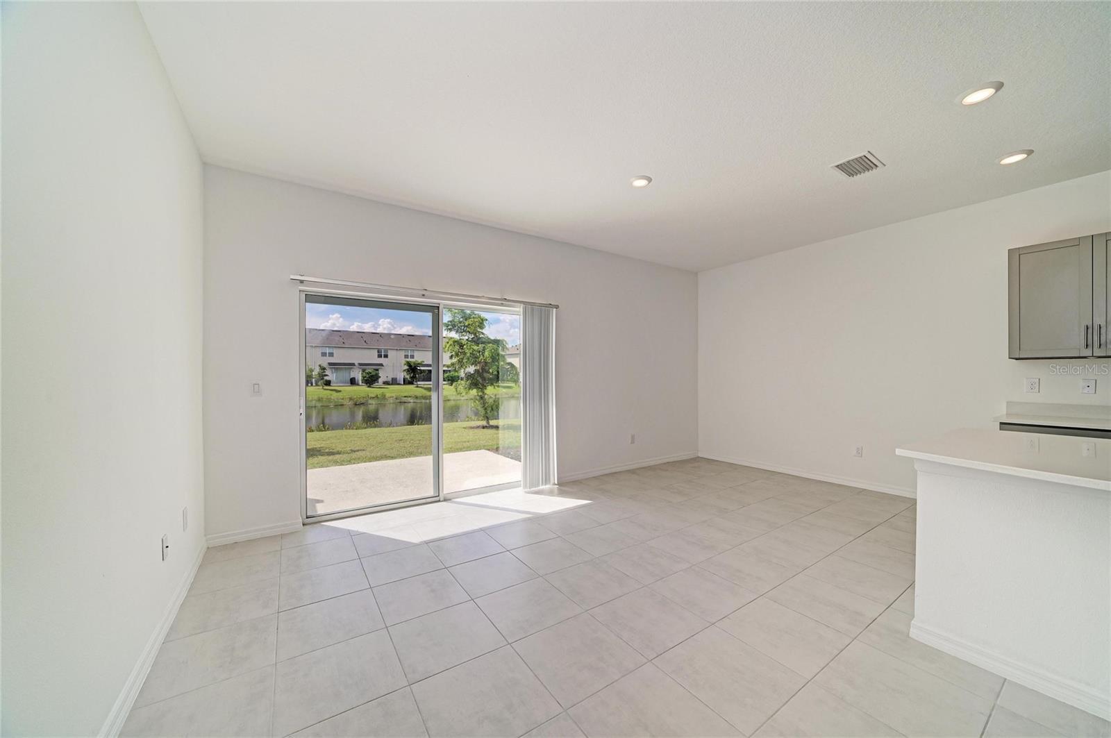 5695 ARCHIPELAGO ST — photo 21