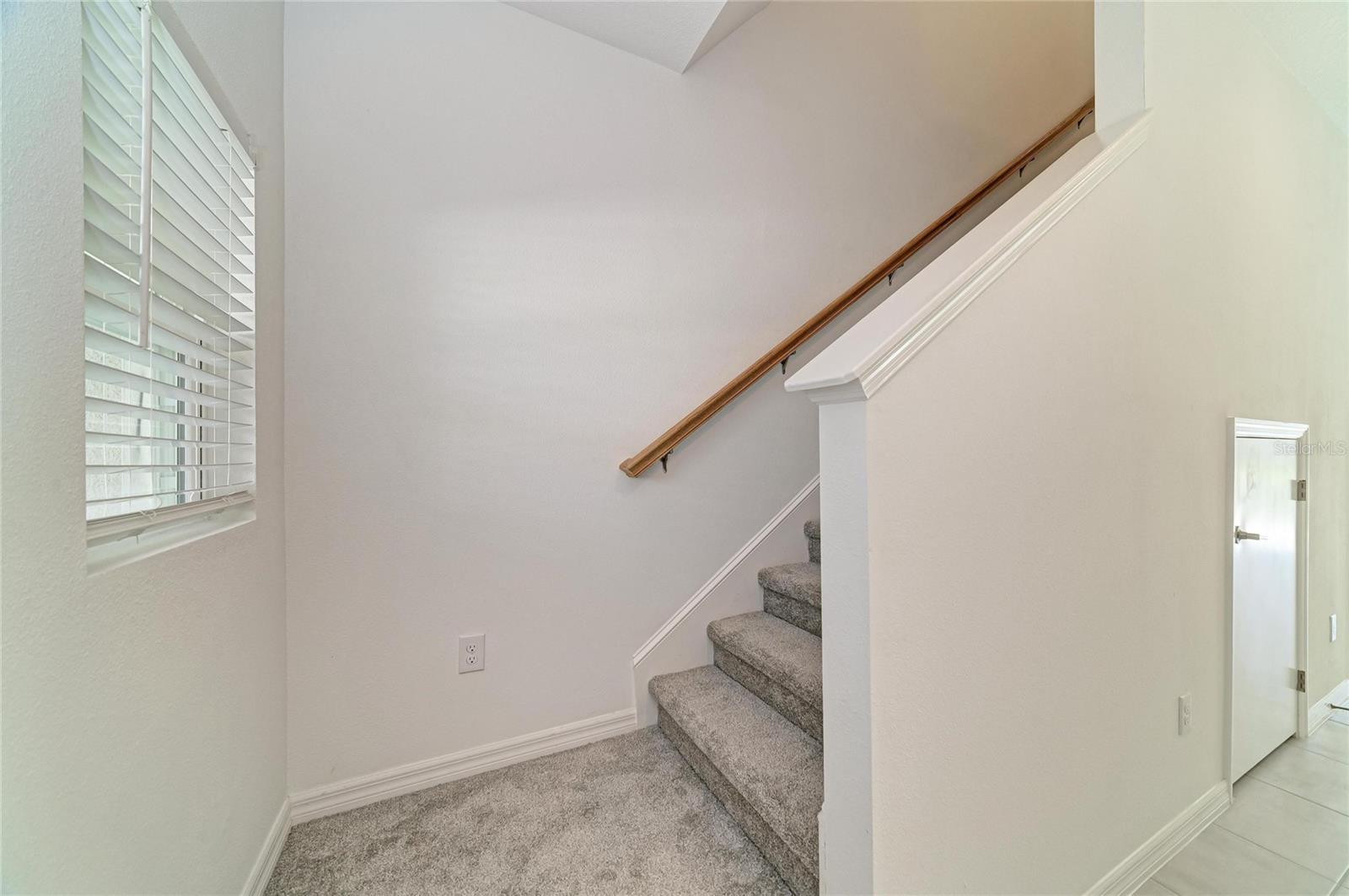 5695 ARCHIPELAGO ST — photo 32