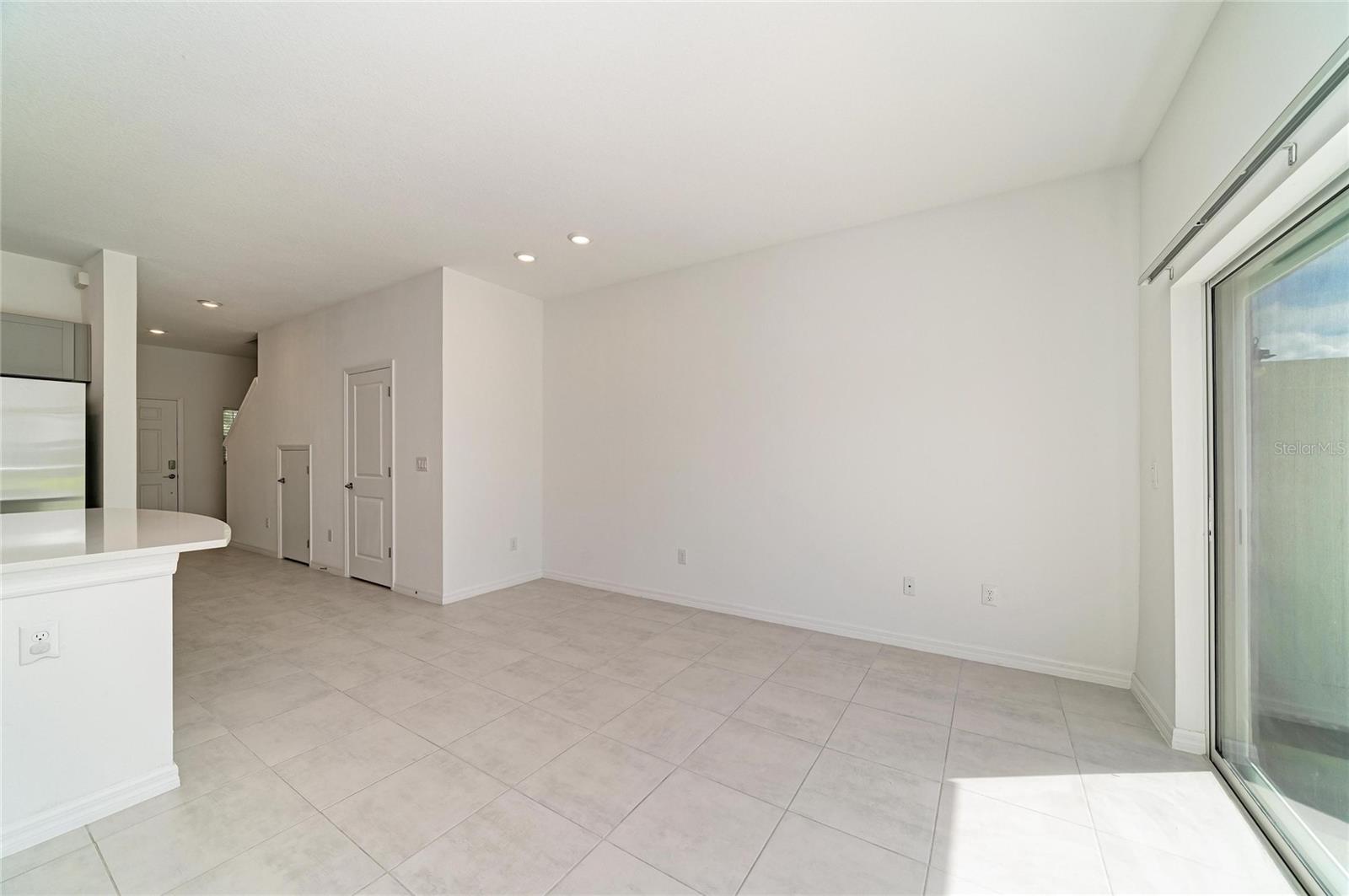5695 ARCHIPELAGO ST — photo 29
