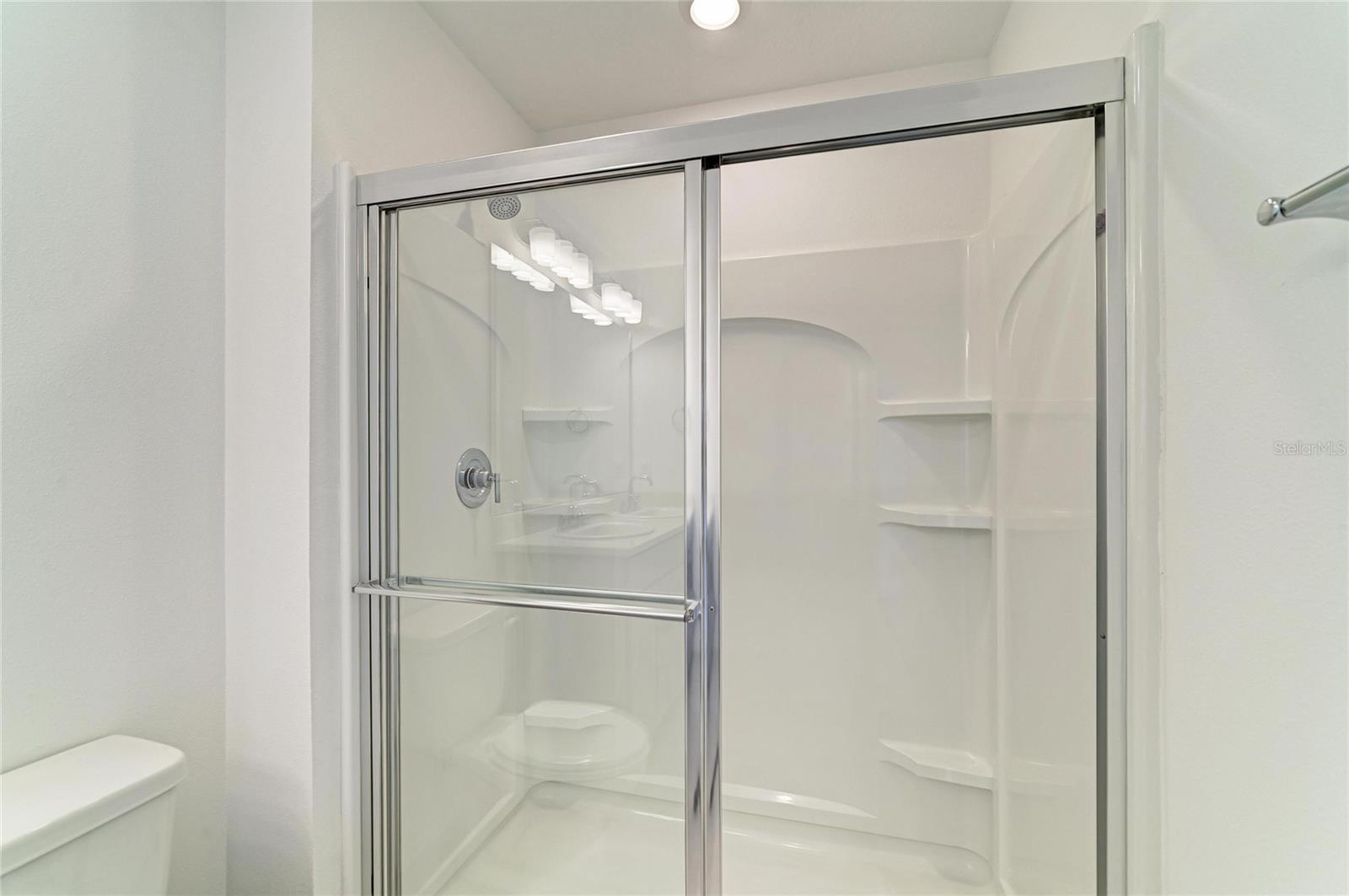 5695 ARCHIPELAGO ST — photo 37