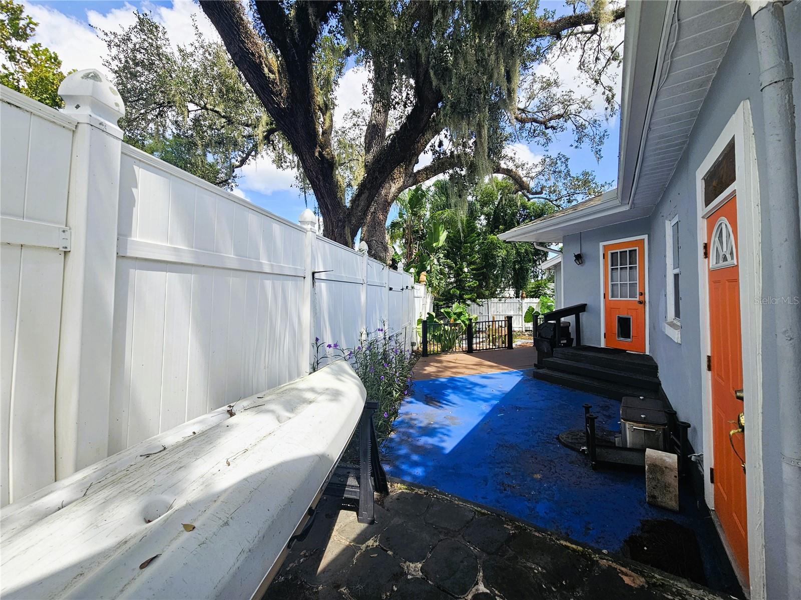 7301 N 13TH ST — photo 32