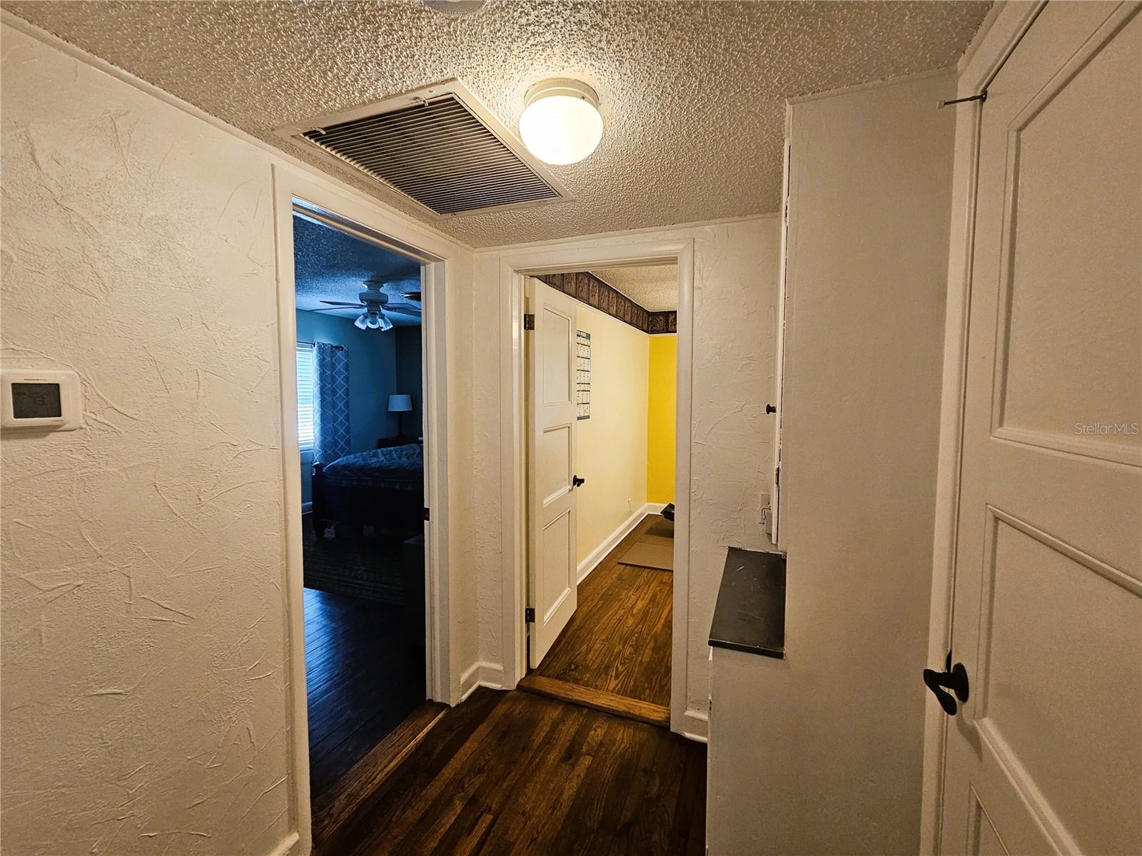 7301 N 13TH ST — photo 11