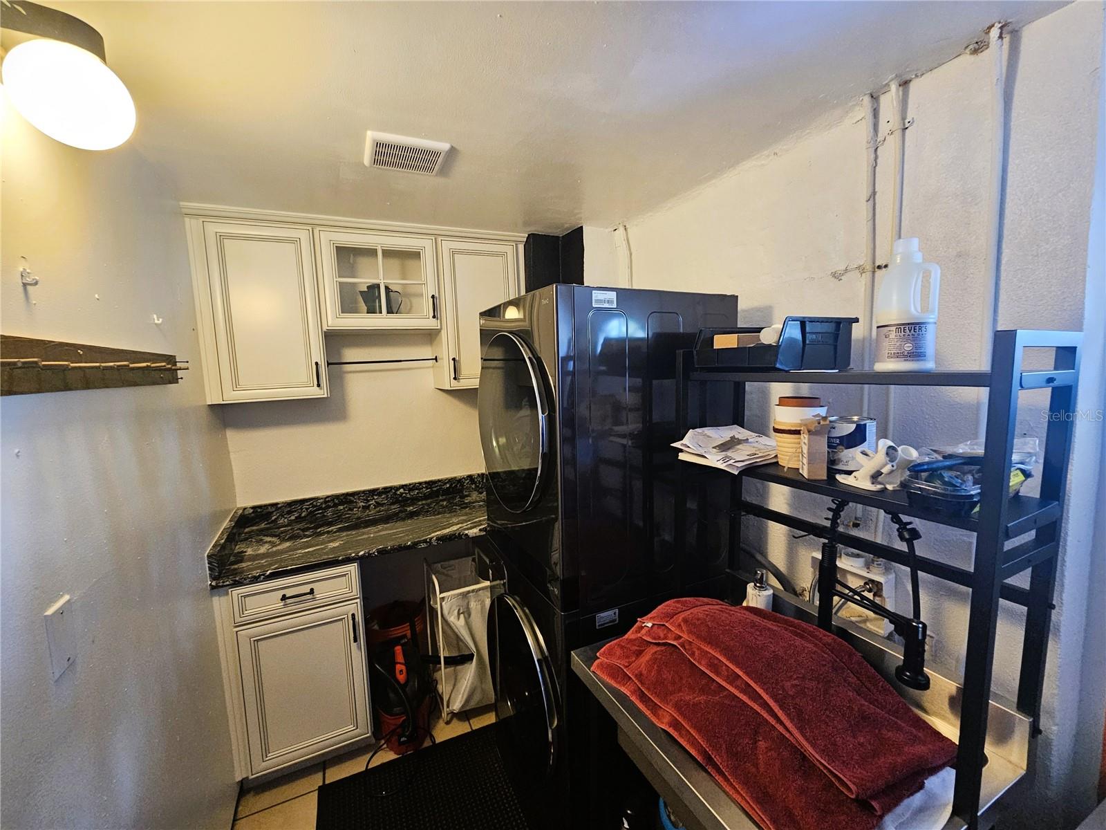 7301 N 13TH ST — photo 31