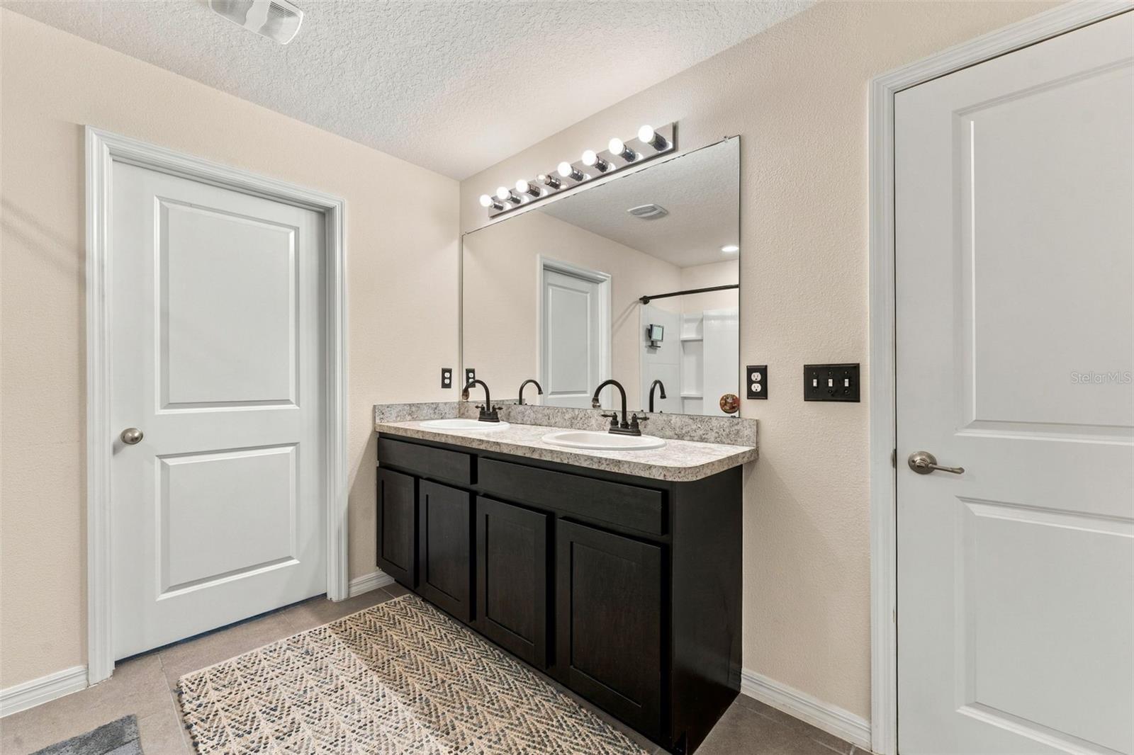 506 DIAMOND RIDGE RD — photo 10