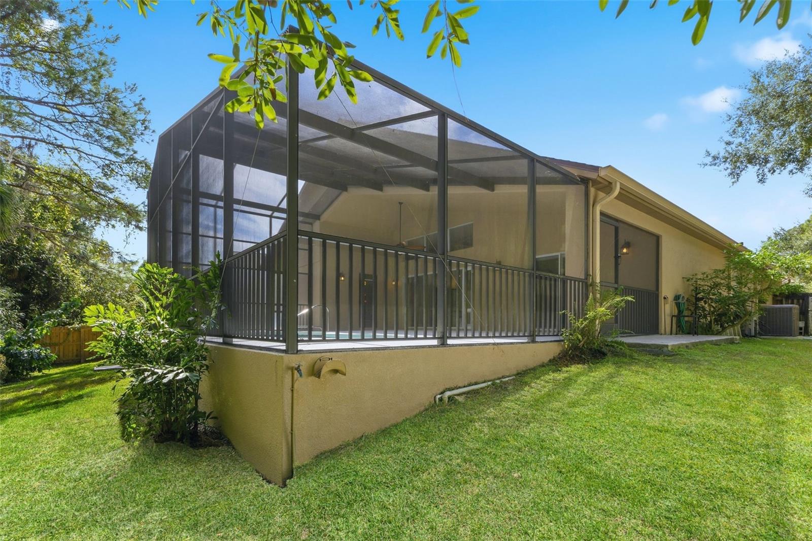 19221 ROBIN PERCH LN — photo 54