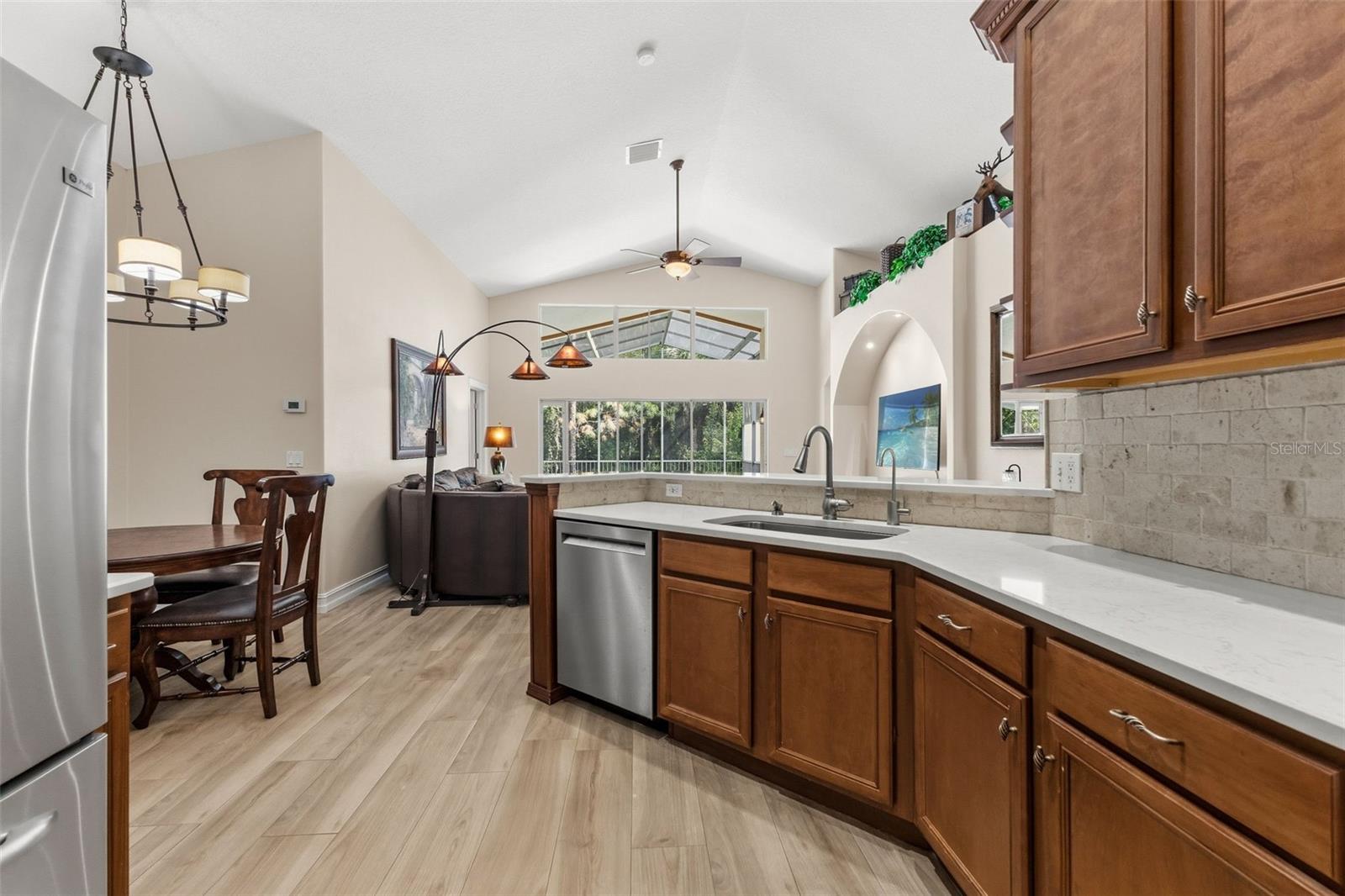 19221 ROBIN PERCH LN — photo 13