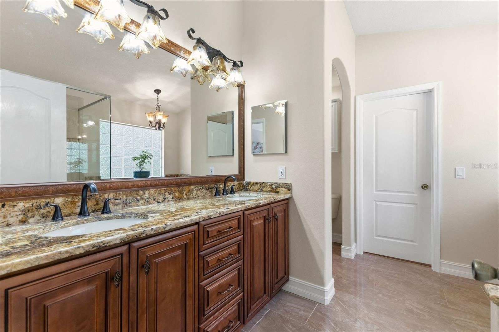 19221 ROBIN PERCH LN — photo 29