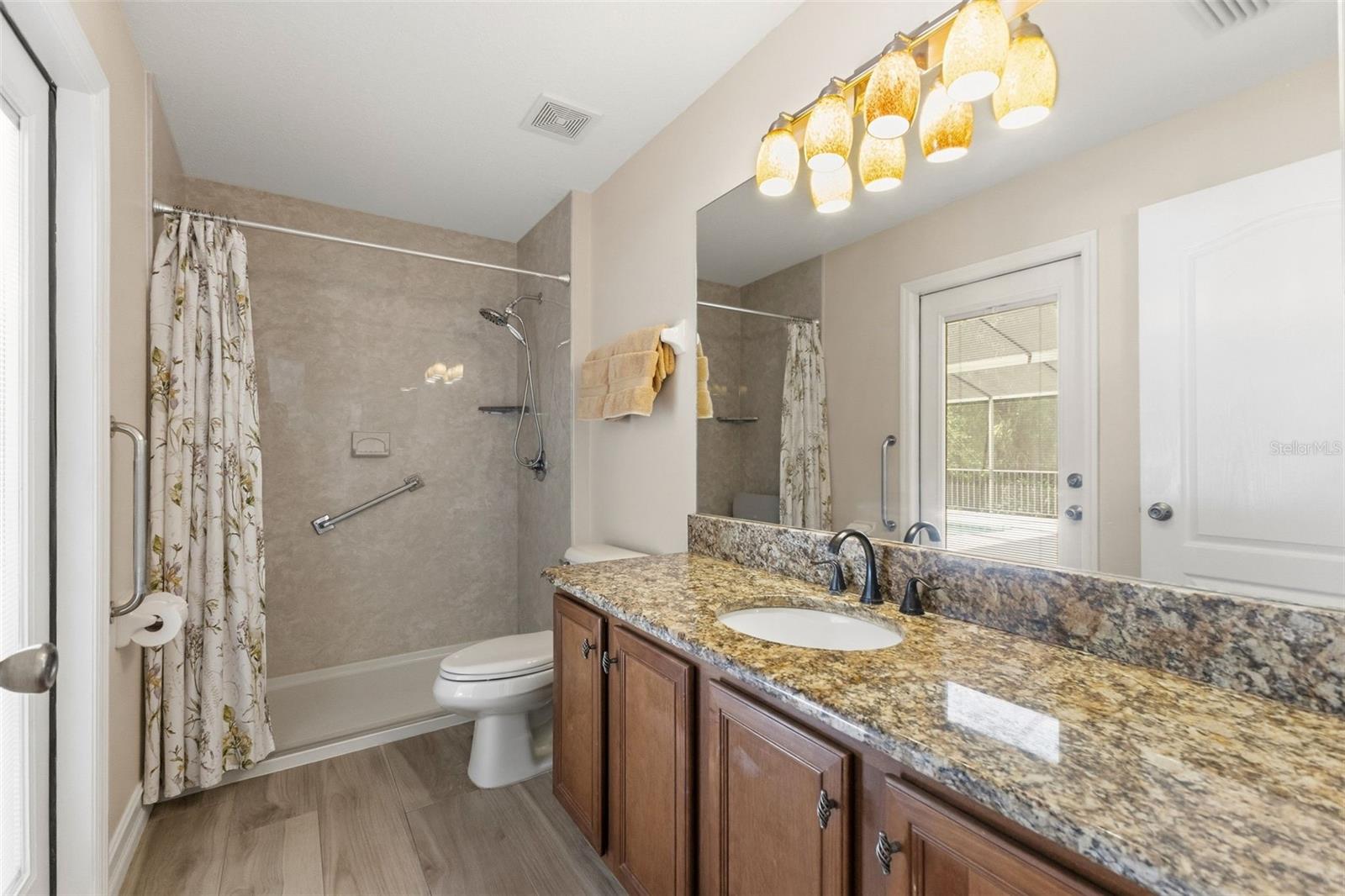 19221 ROBIN PERCH LN — photo 32