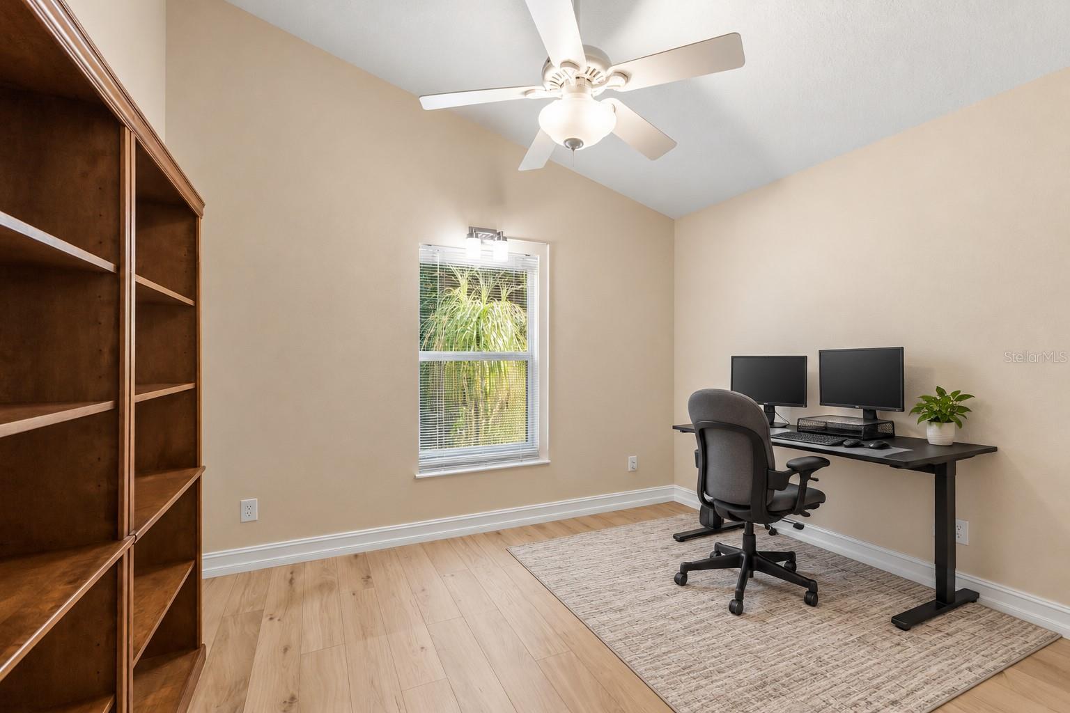 19221 ROBIN PERCH LN — photo 33