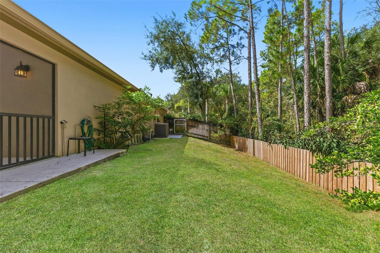 19221 ROBIN PERCH LN — photo 60