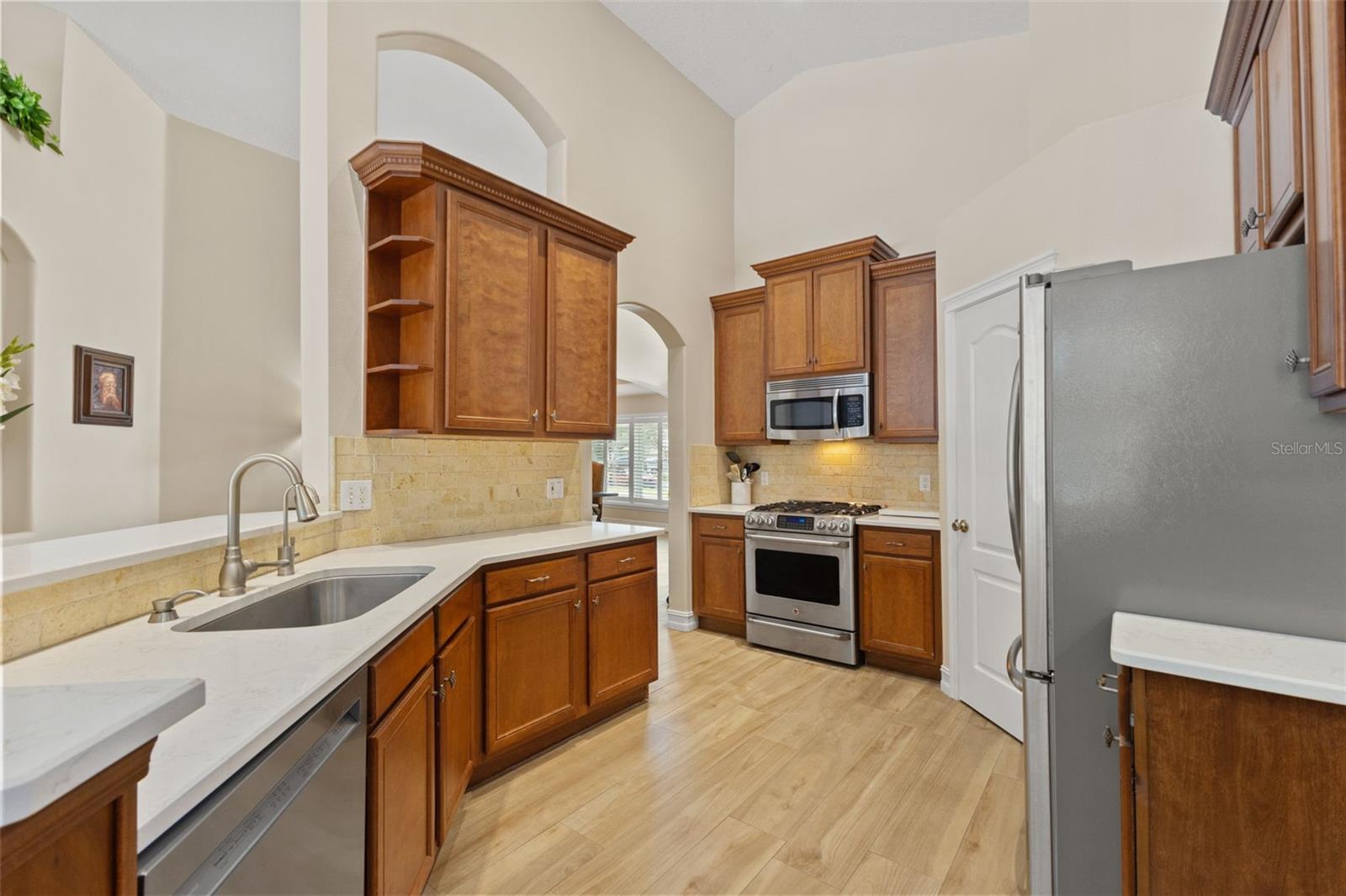 19221 ROBIN PERCH LN — photo 15