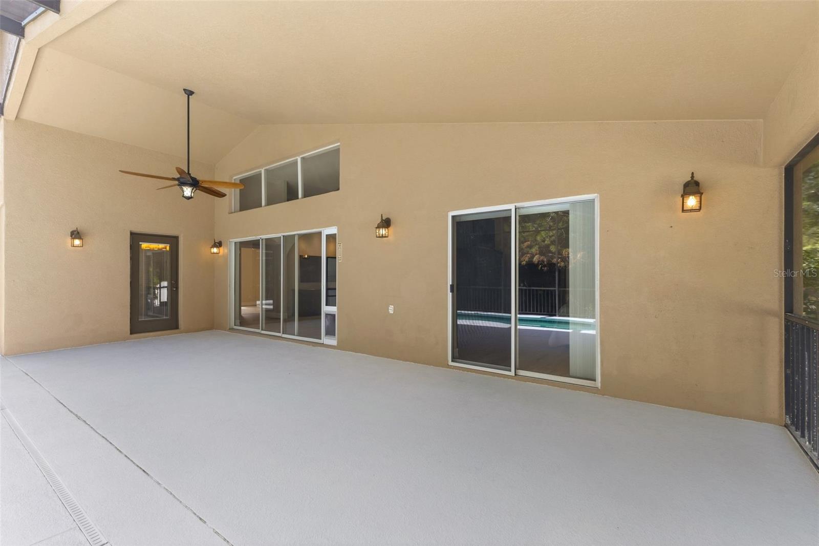 19221 ROBIN PERCH LN — photo 44