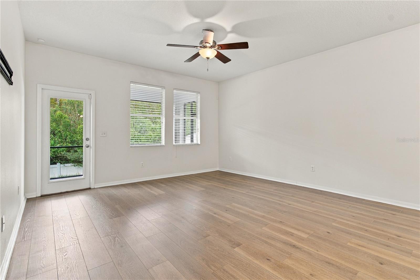 18928 HAMPSTEAD HEATH CT — photo 9