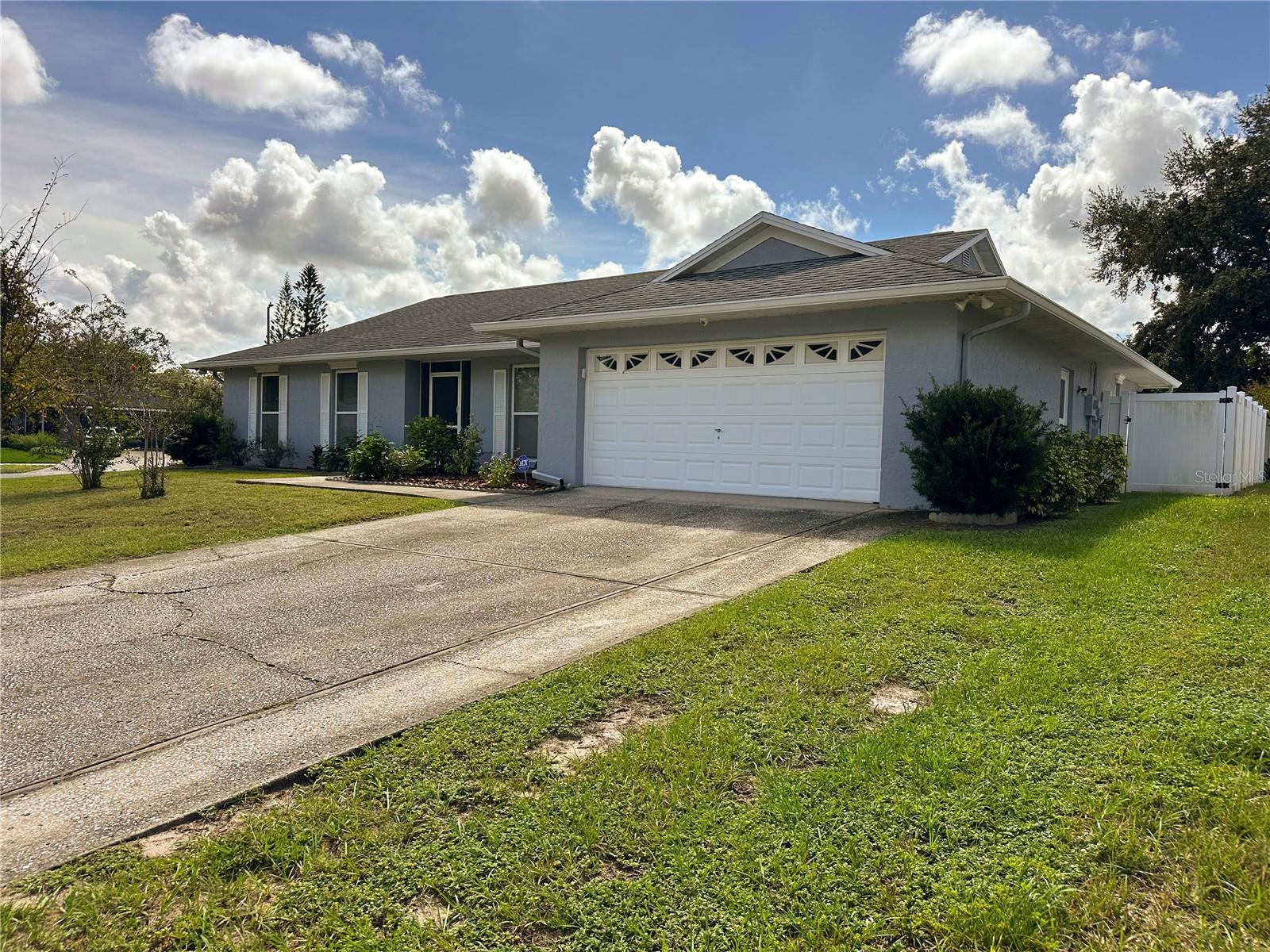 1818 ORANGE HILL DR — photo 2