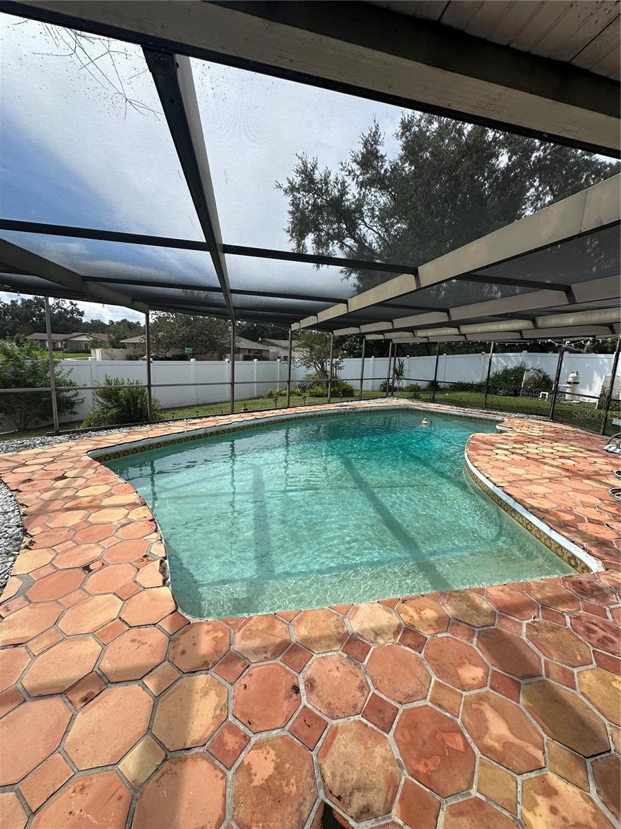 1818 ORANGE HILL DR — photo 18