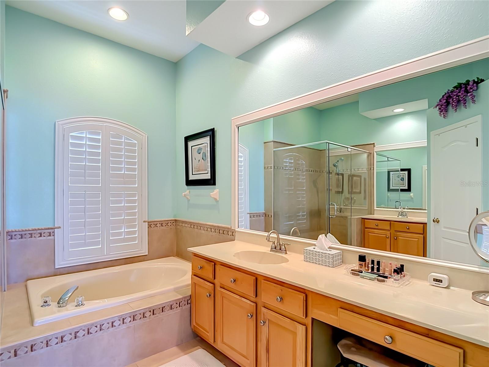 3350 PENDLETON WAY — photo 59
