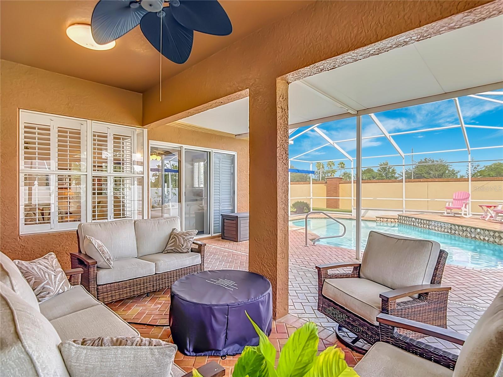 3350 PENDLETON WAY — photo 17