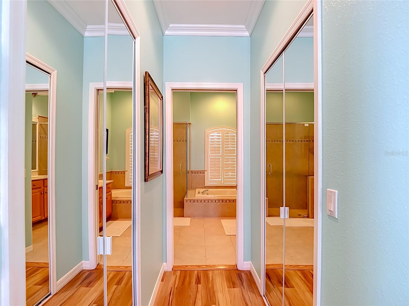 3350 PENDLETON WAY — photo 58