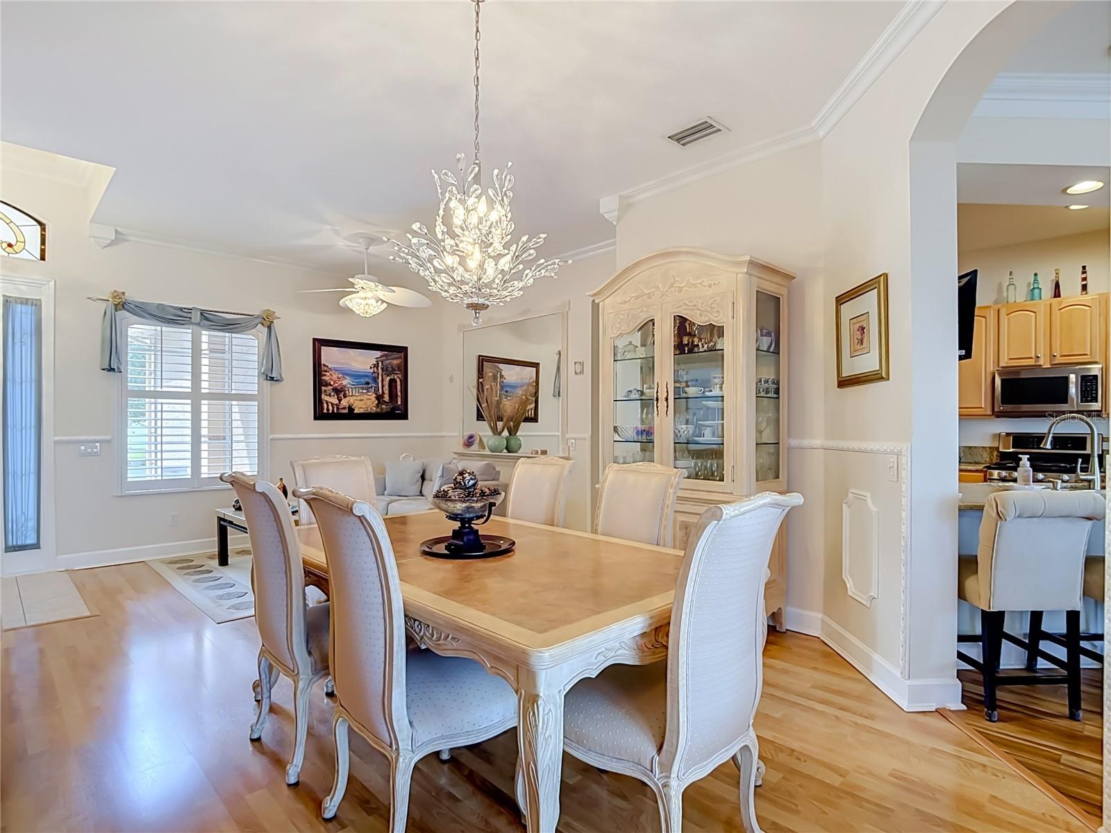 3350 PENDLETON WAY — photo 35